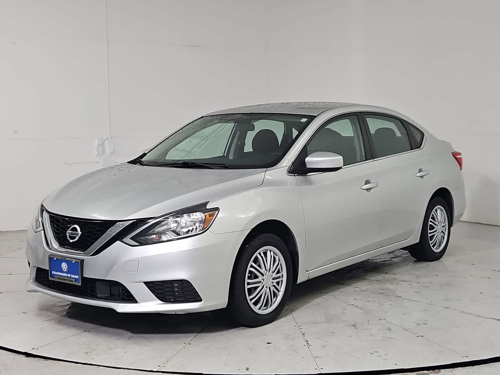 Thumbnail: 2019 Nissan Sentra - 1