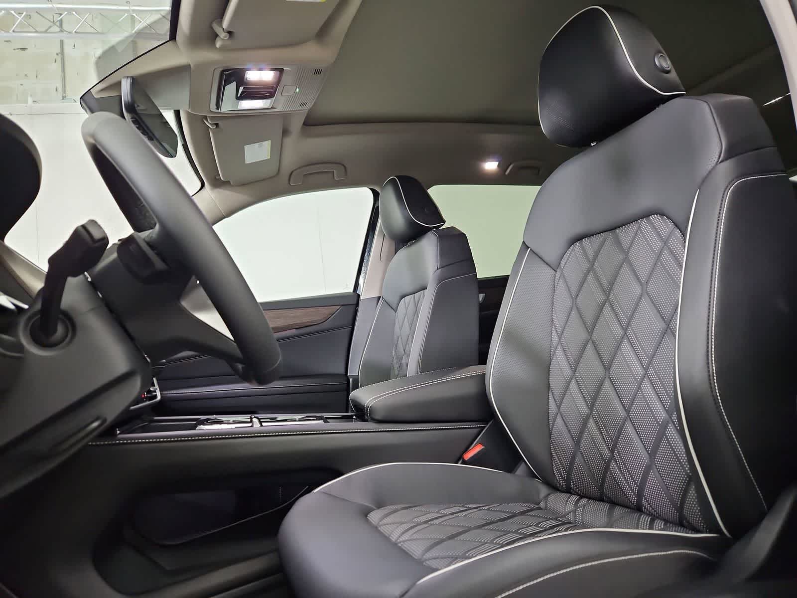 Thumbnail: 2026 Volkswagen Atlas - 16