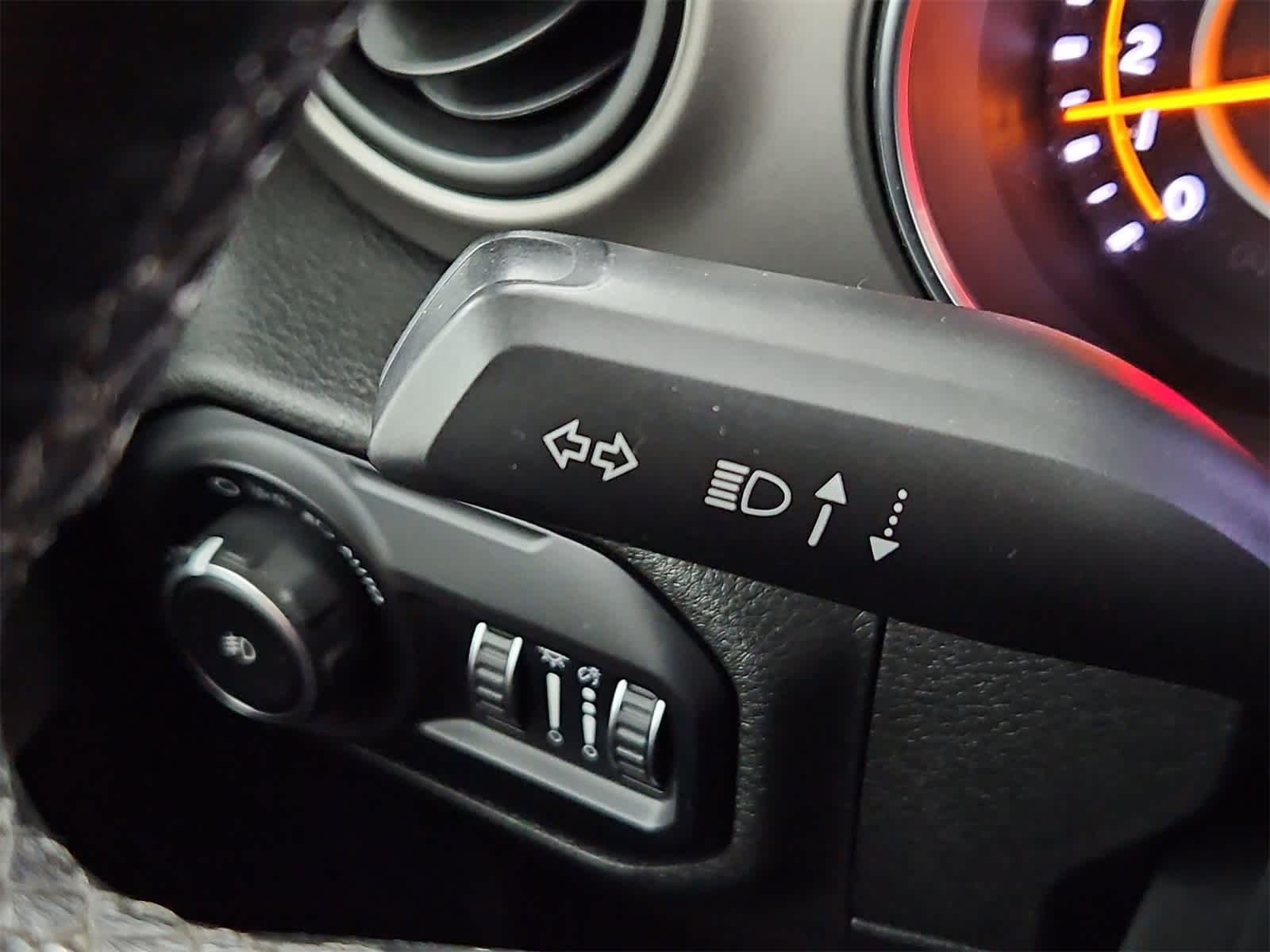 Thumbnail: 2020 Jeep Wrangler - 28