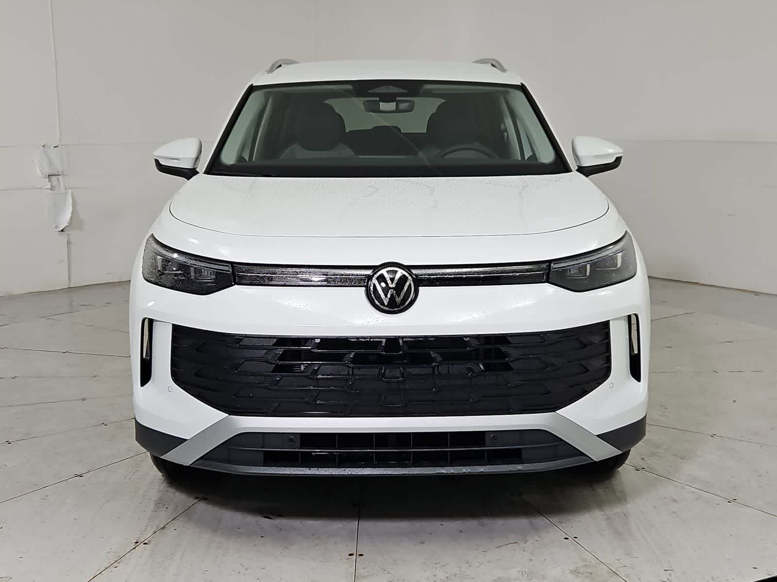 Thumbnail: 2026 Volkswagen Tiguan - 9