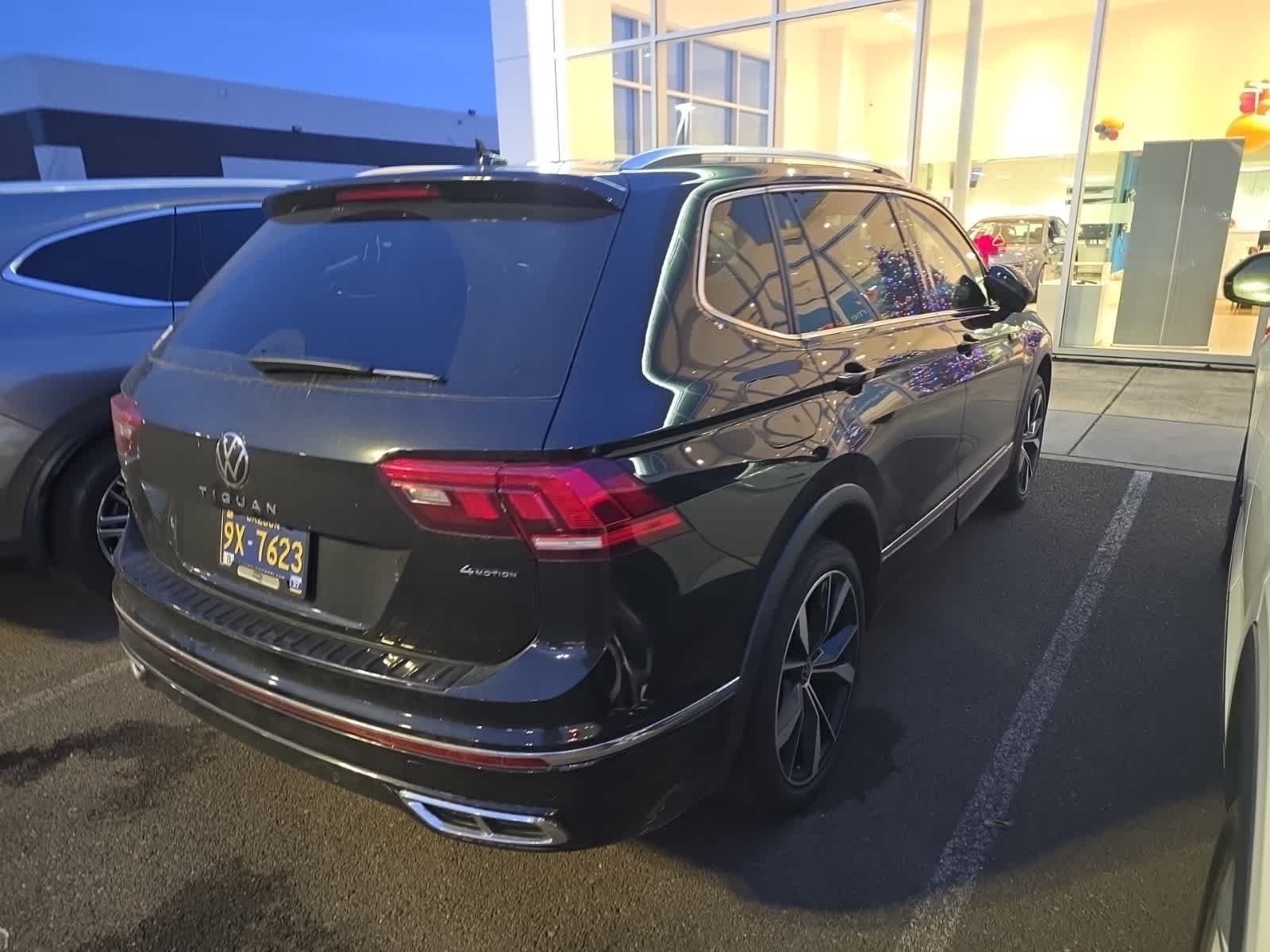 Thumbnail: 2024 Volkswagen Tiguan - 6