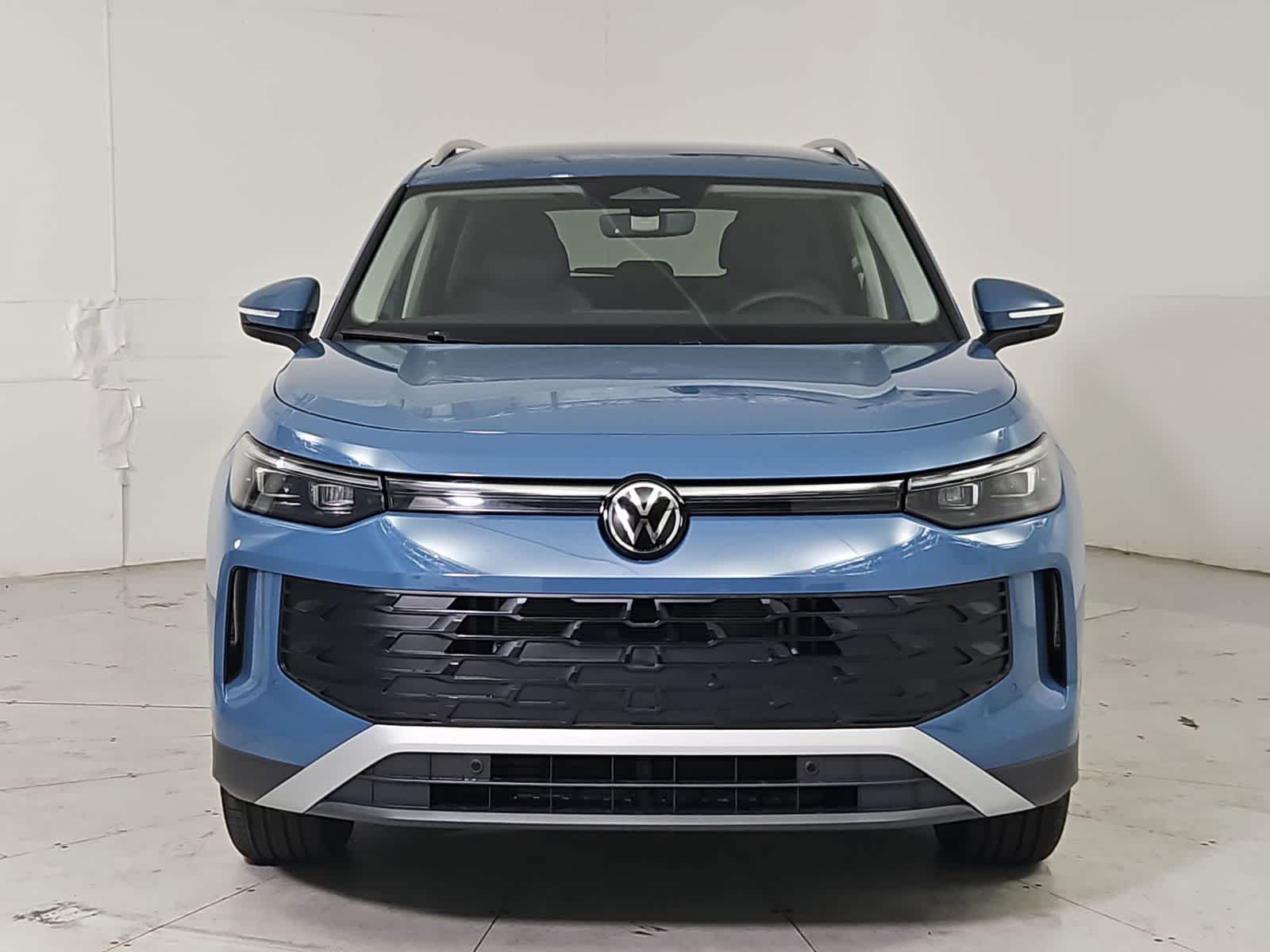 Thumbnail: 2026 Volkswagen Tiguan - 9