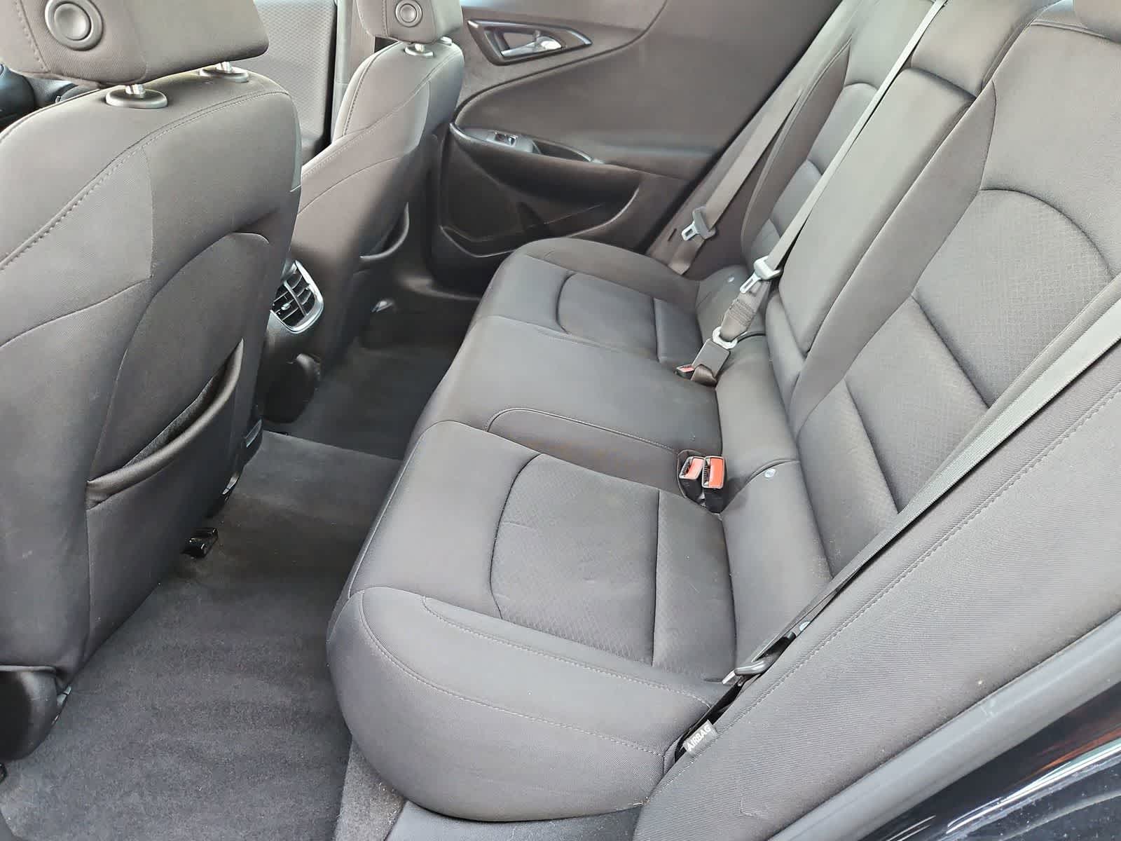 Thumbnail: 2021 Chevrolet Malibu - 20