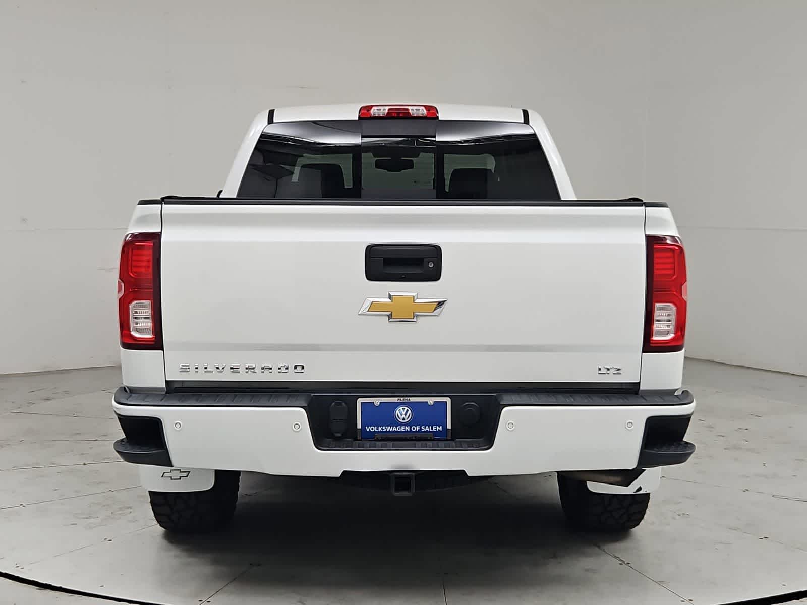 Thumbnail: 2017 Chevrolet Silverado 1500 - 5