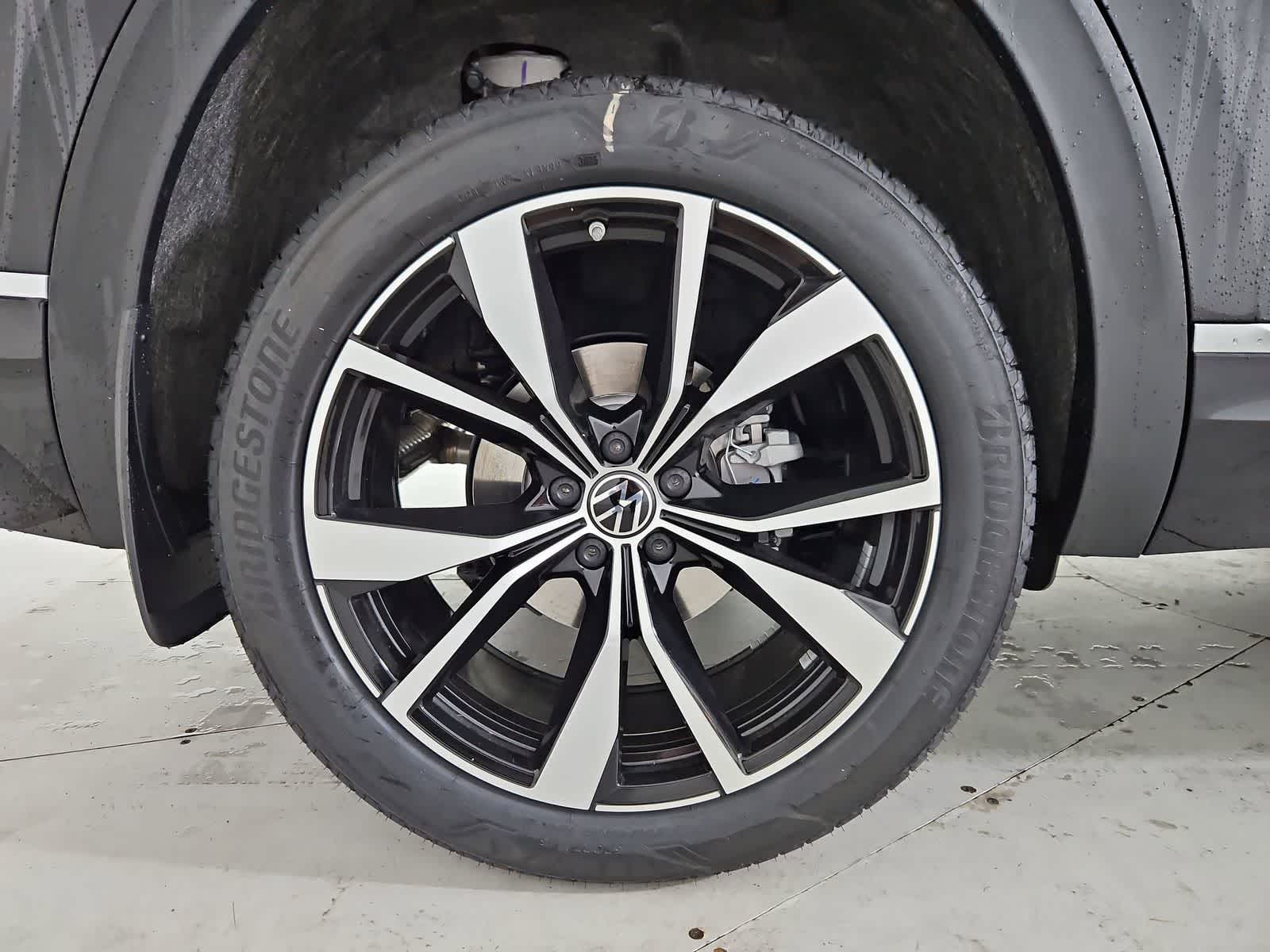 Thumbnail: 2026 Volkswagen Atlas - 13