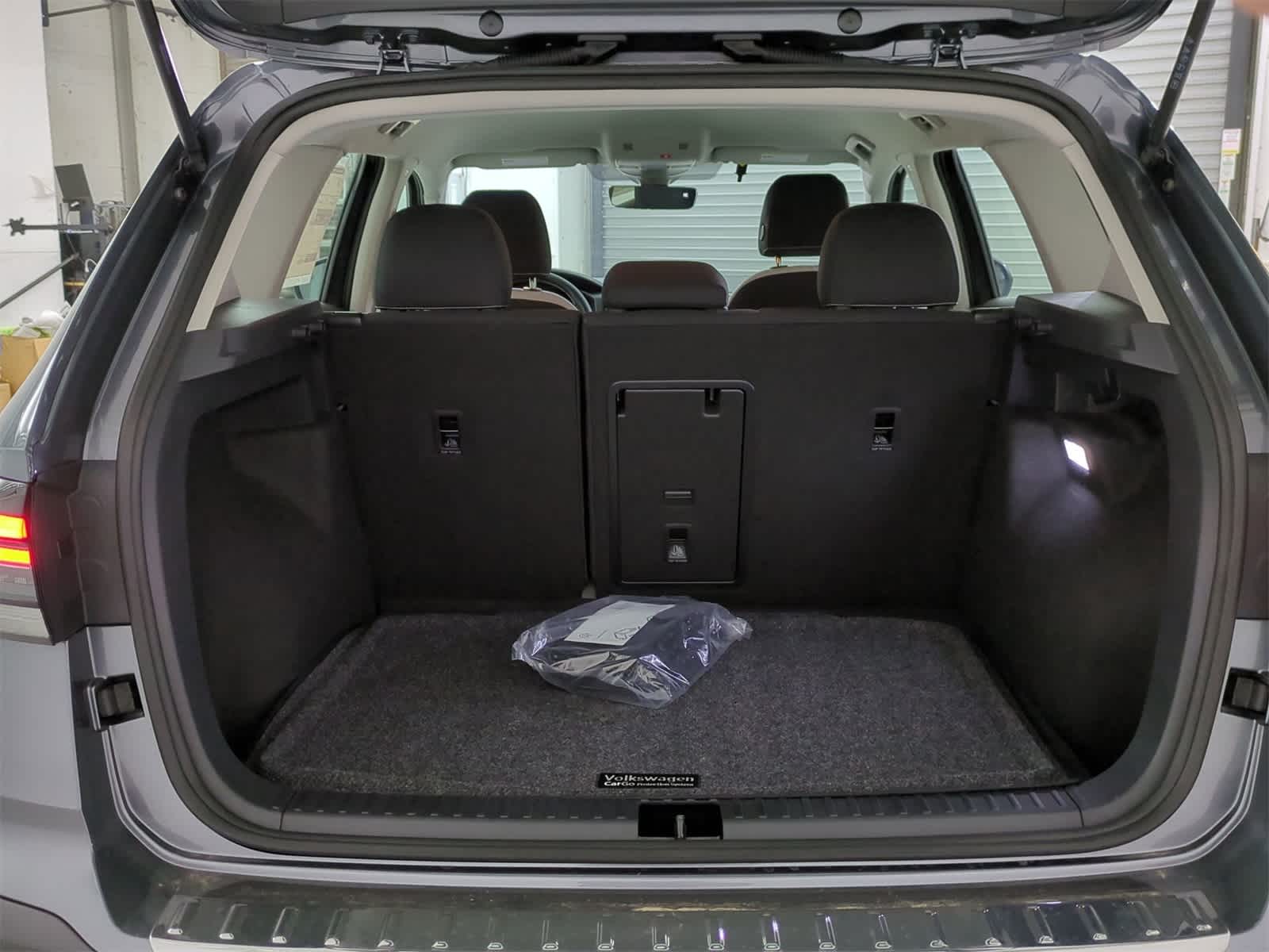 Thumbnail: 2025 Volkswagen Taos - 34