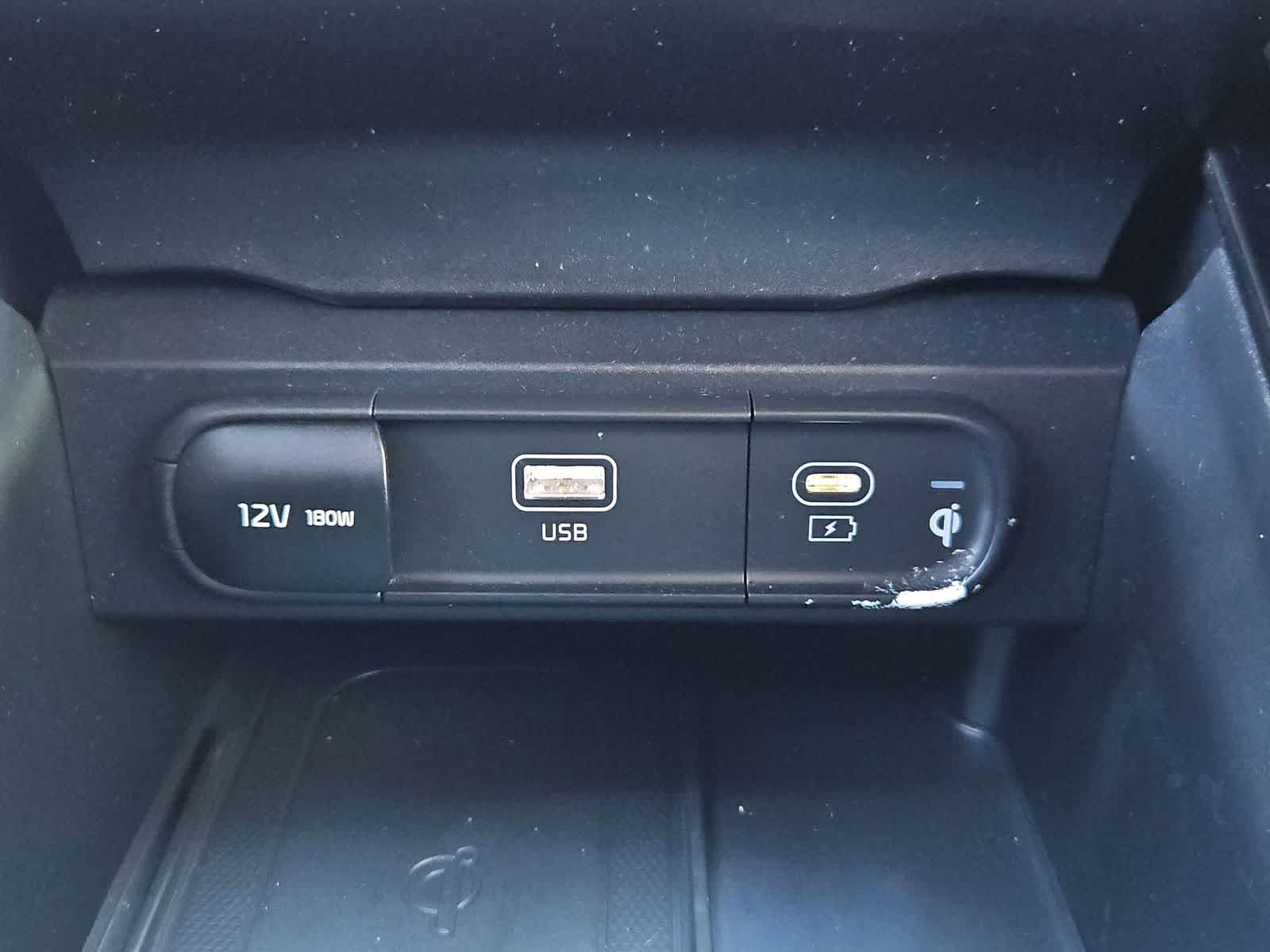 Thumbnail: 2023 Kia Telluride - 32