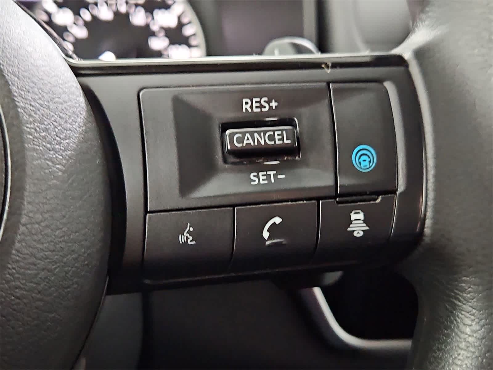 Thumbnail: 2021 Nissan Rogue - 24