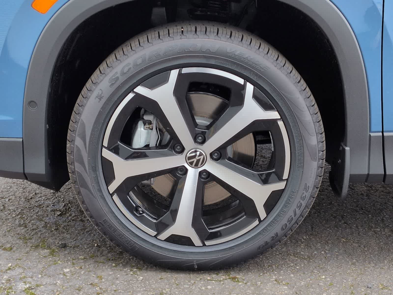Thumbnail: 2026 Volkswagen Tiguan - 12