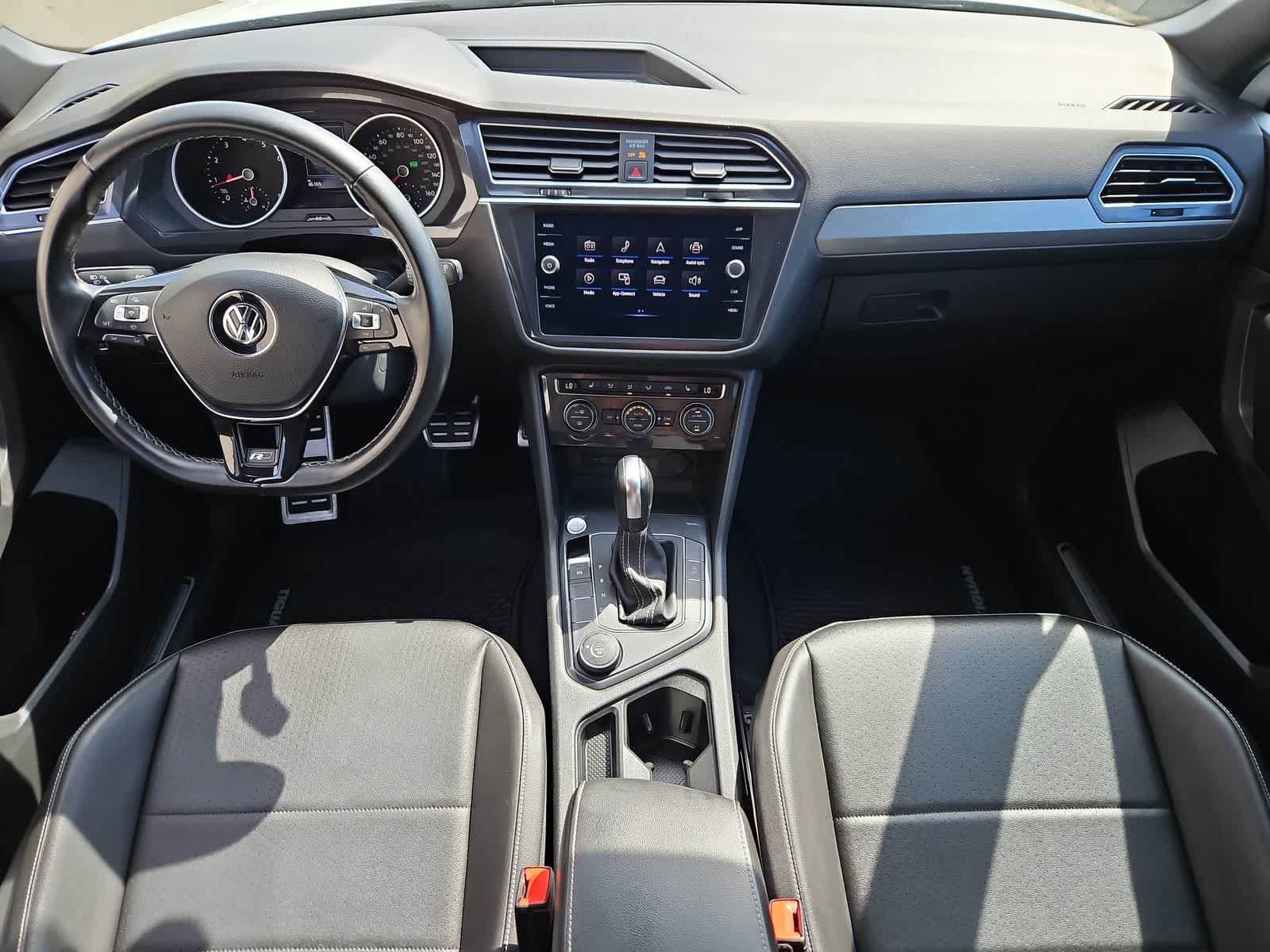 Thumbnail: 2021 Volkswagen Tiguan - 15