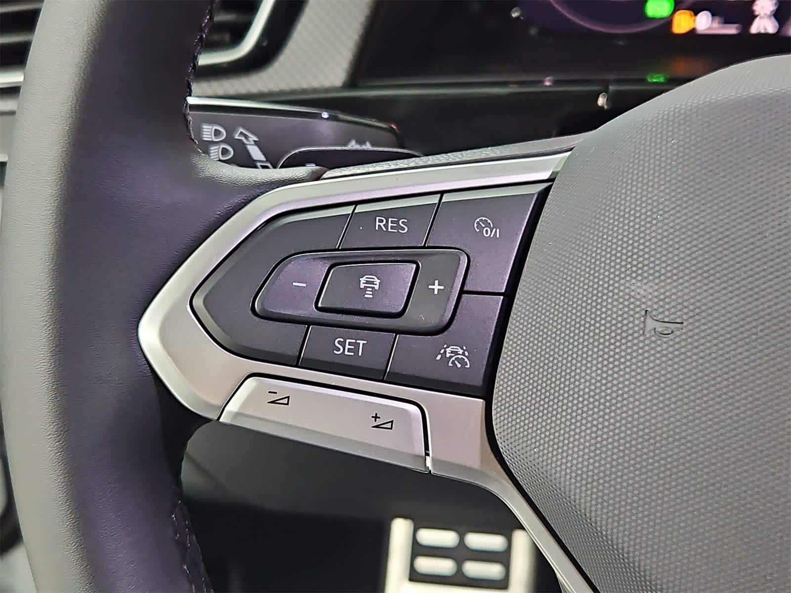 Thumbnail: 2025 Volkswagen Atlas - 24