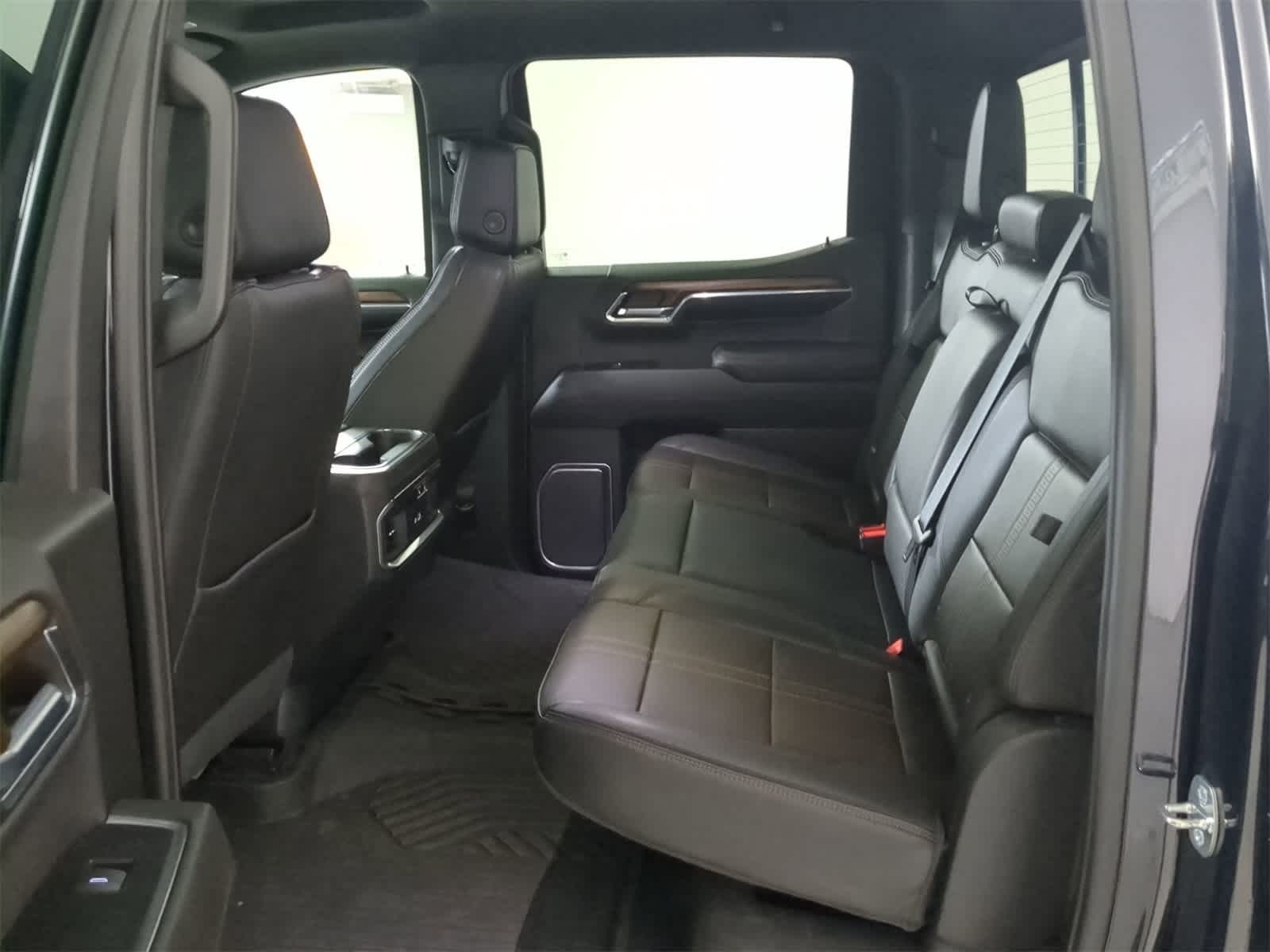 Thumbnail: 2022 Chevrolet Silverado 1500 - 18