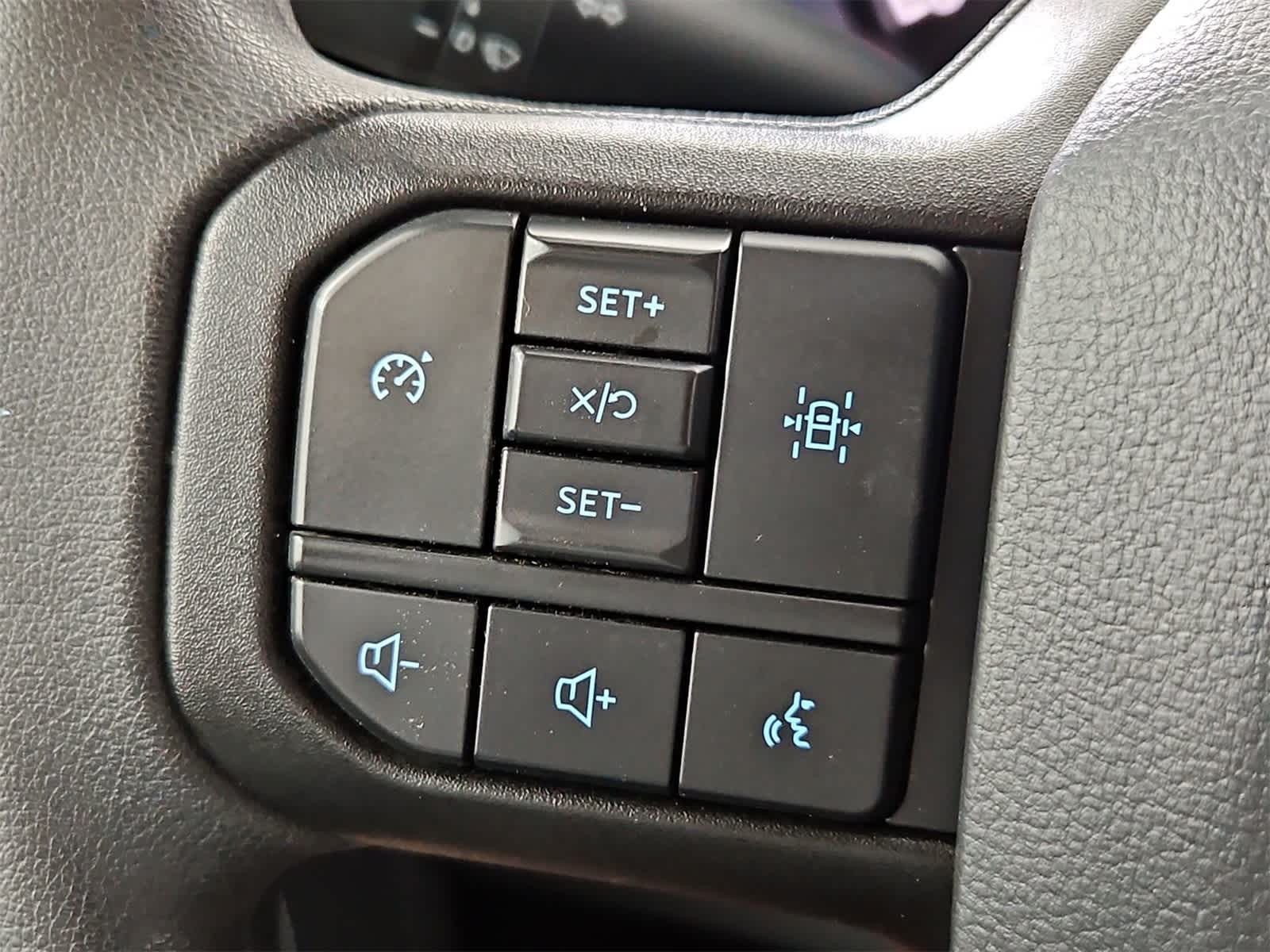 Thumbnail: 2023 Ford F-150 - 23