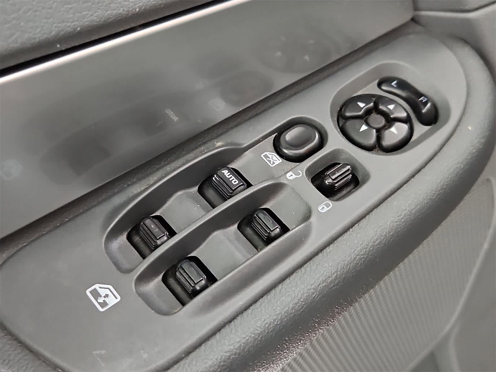 Thumbnail: 2009 Dodge Ram 3500 - 17