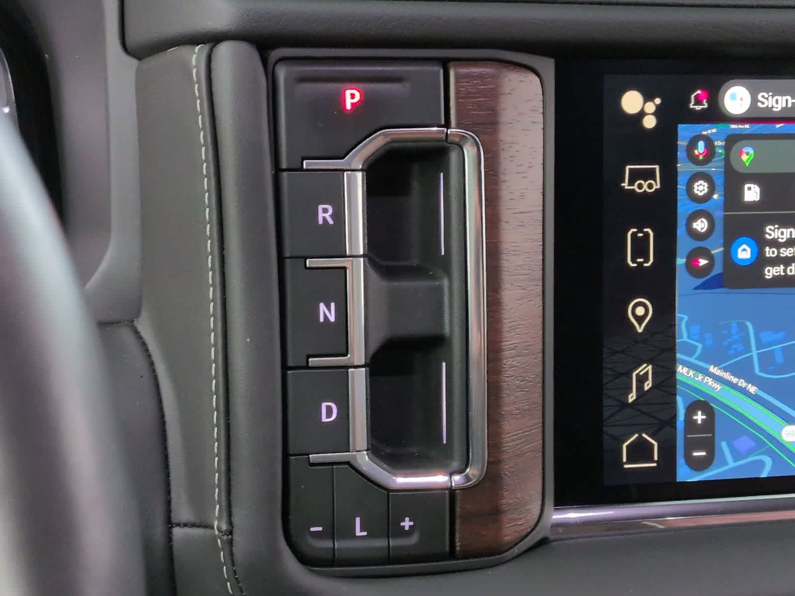 Thumbnail: 2024 GMC Yukon - 32