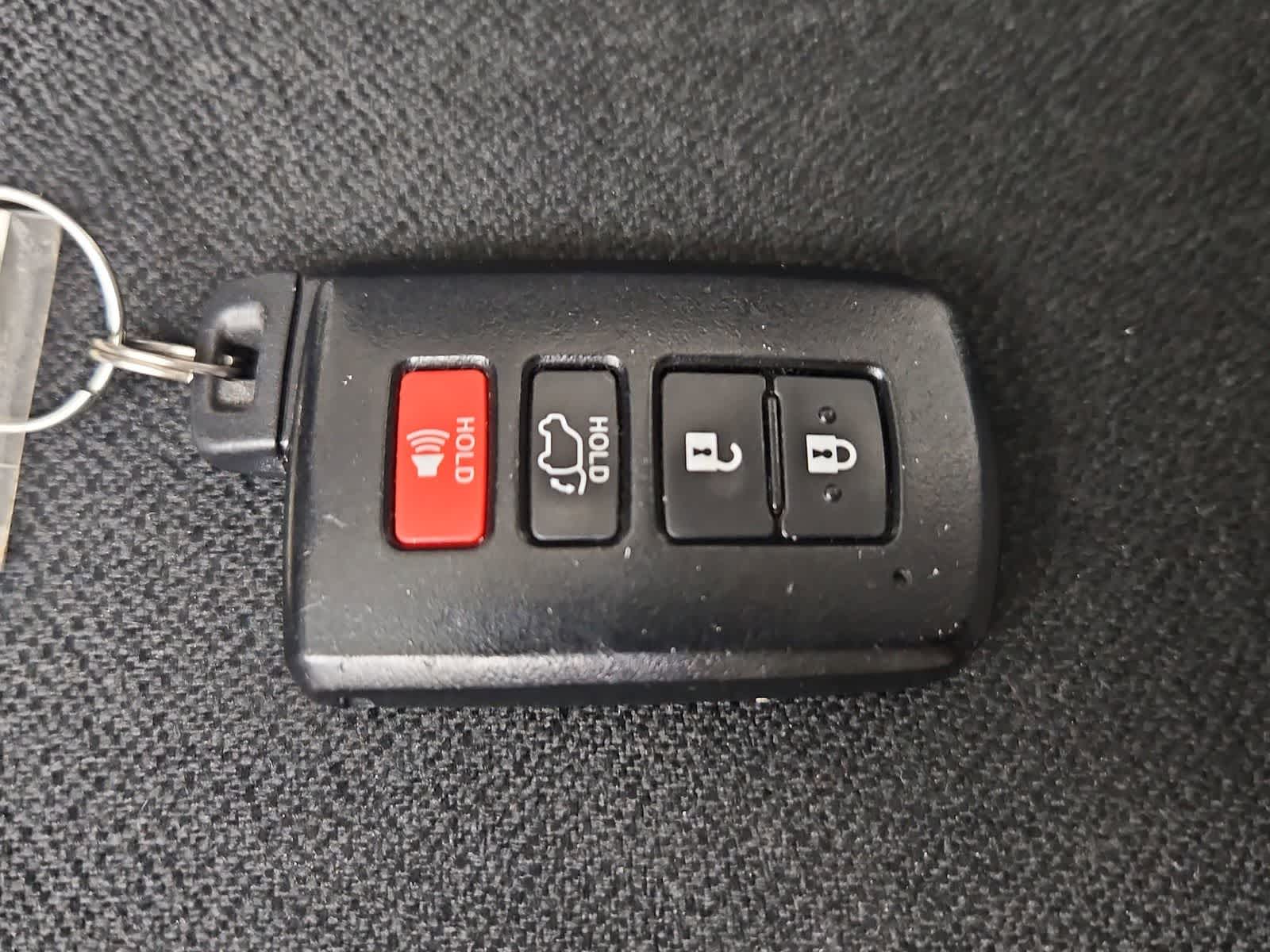 Thumbnail: 2019 Toyota Highlander - 37