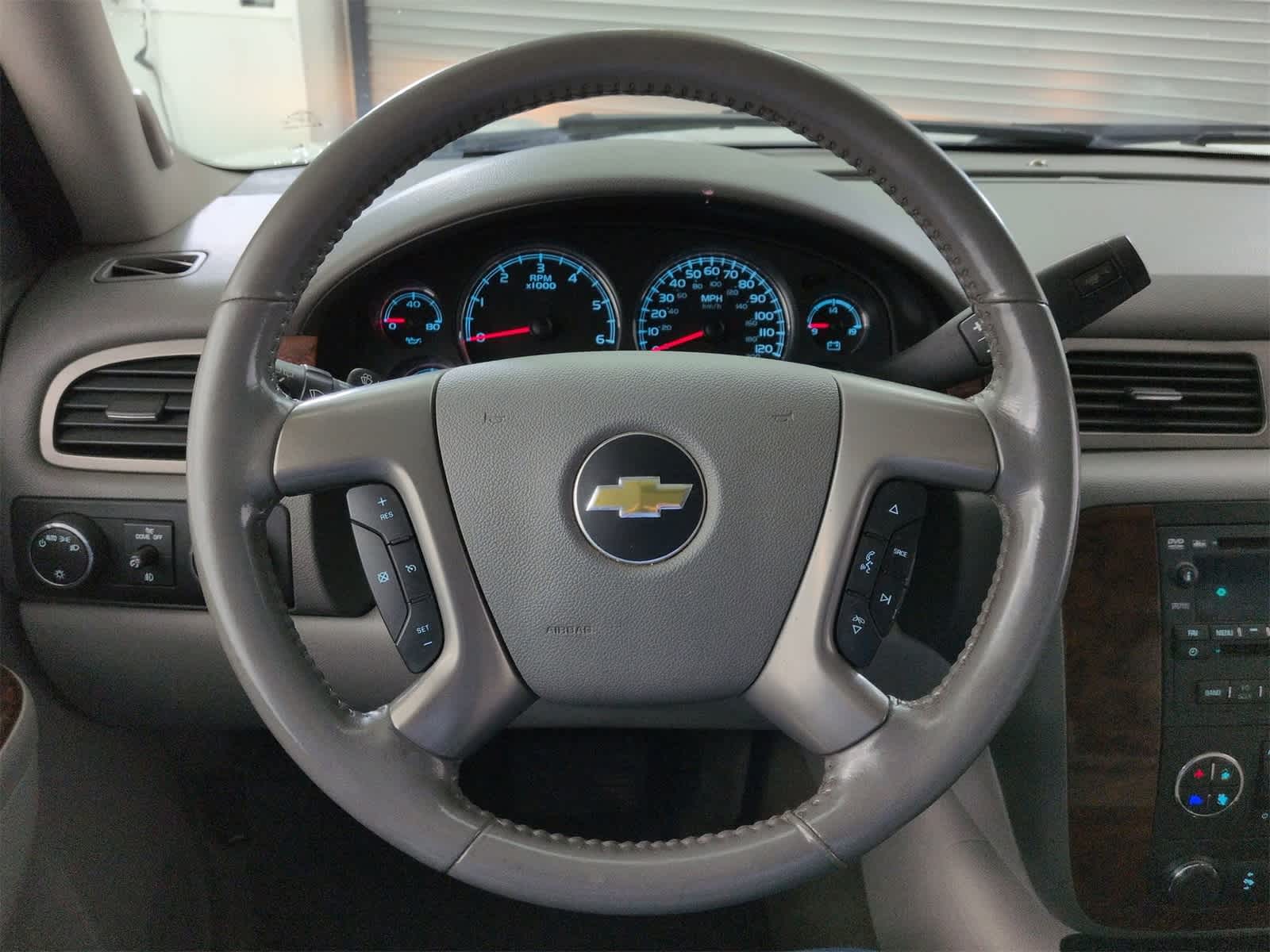 Thumbnail: 2013 Chevrolet Tahoe - 23