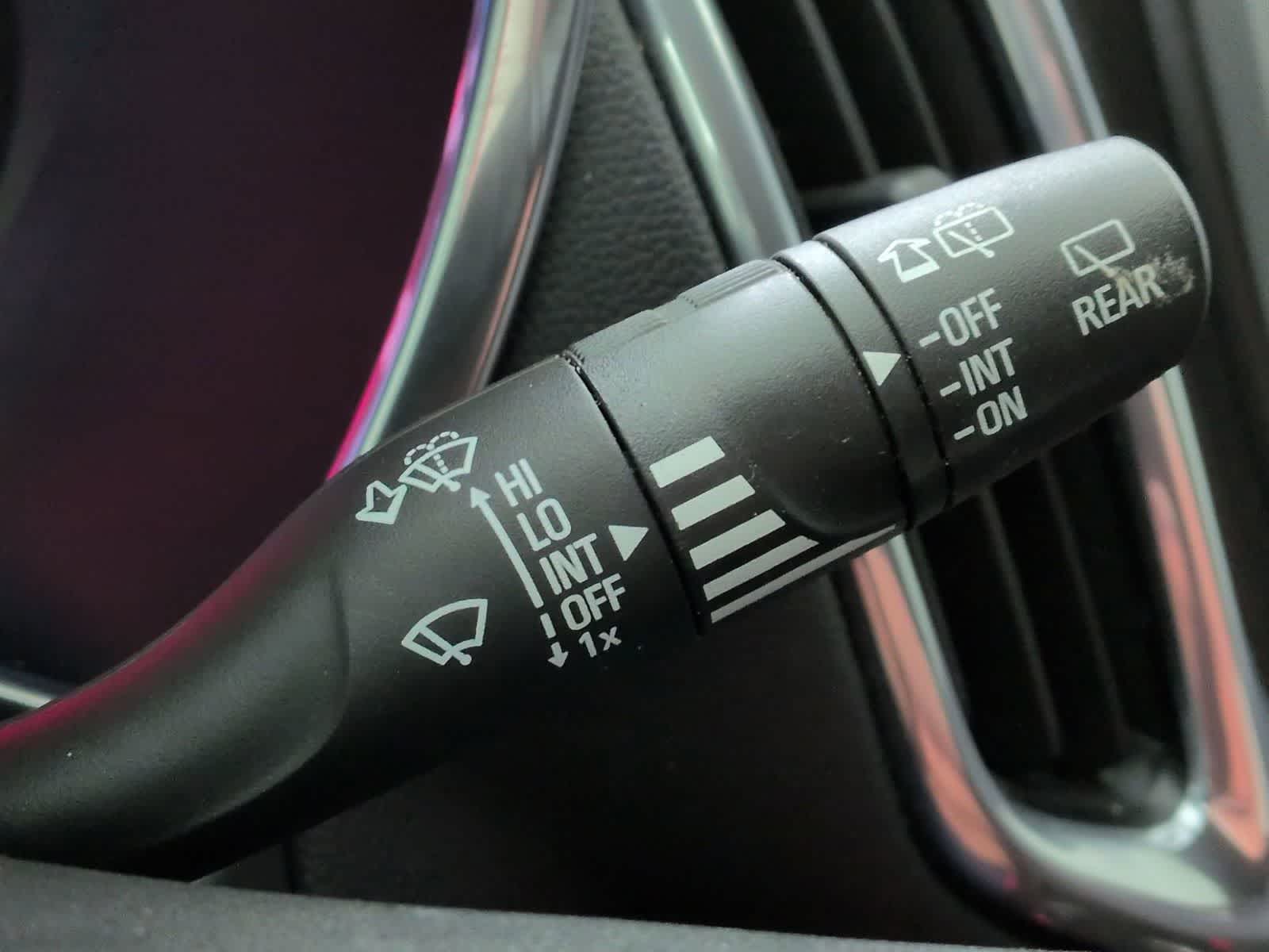 Thumbnail: 2020 Chevrolet Equinox - 24