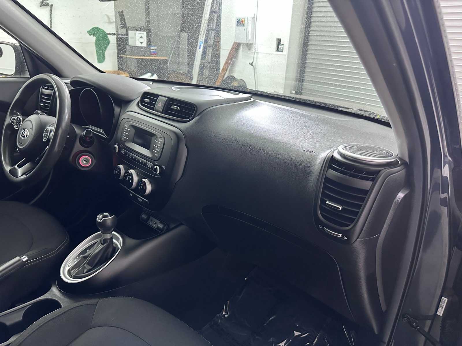 Thumbnail: 2014 Kia Soul - 26