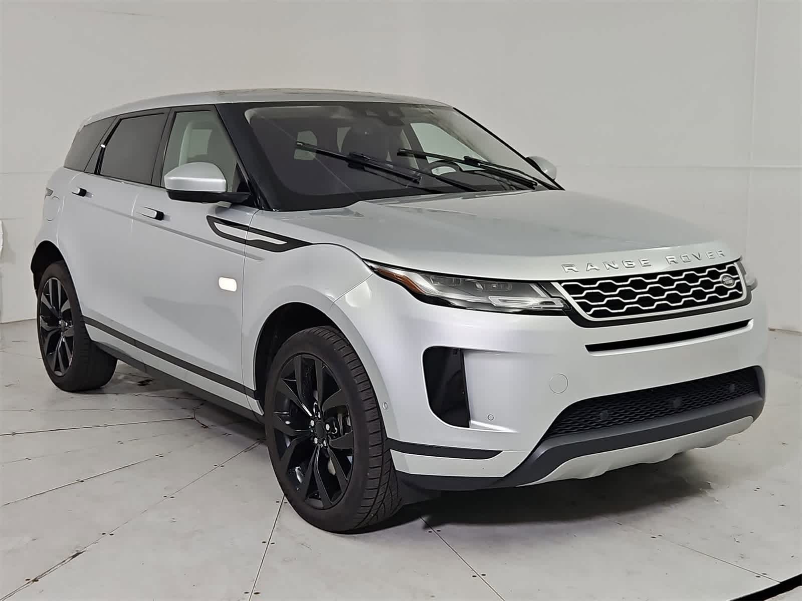 Thumbnail: 2020 Land Rover Range Rover Evoque - 8