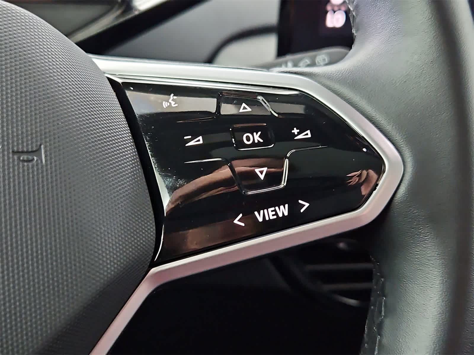 Thumbnail: 2023 Volkswagen ID.4 - 25