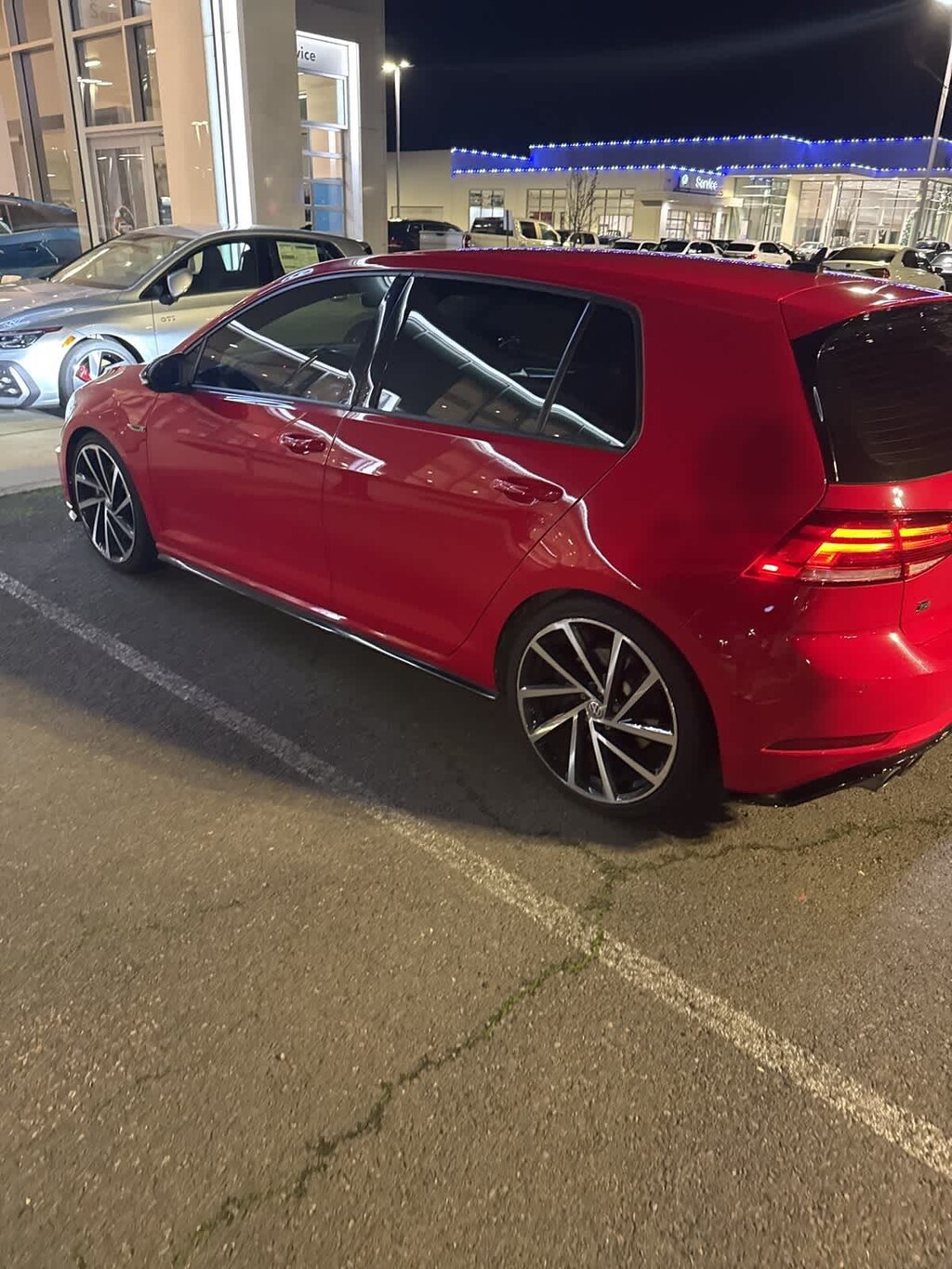 Used 2018 Volkswagen Golf R 2.0T w/DCC & Navigation Hatchback