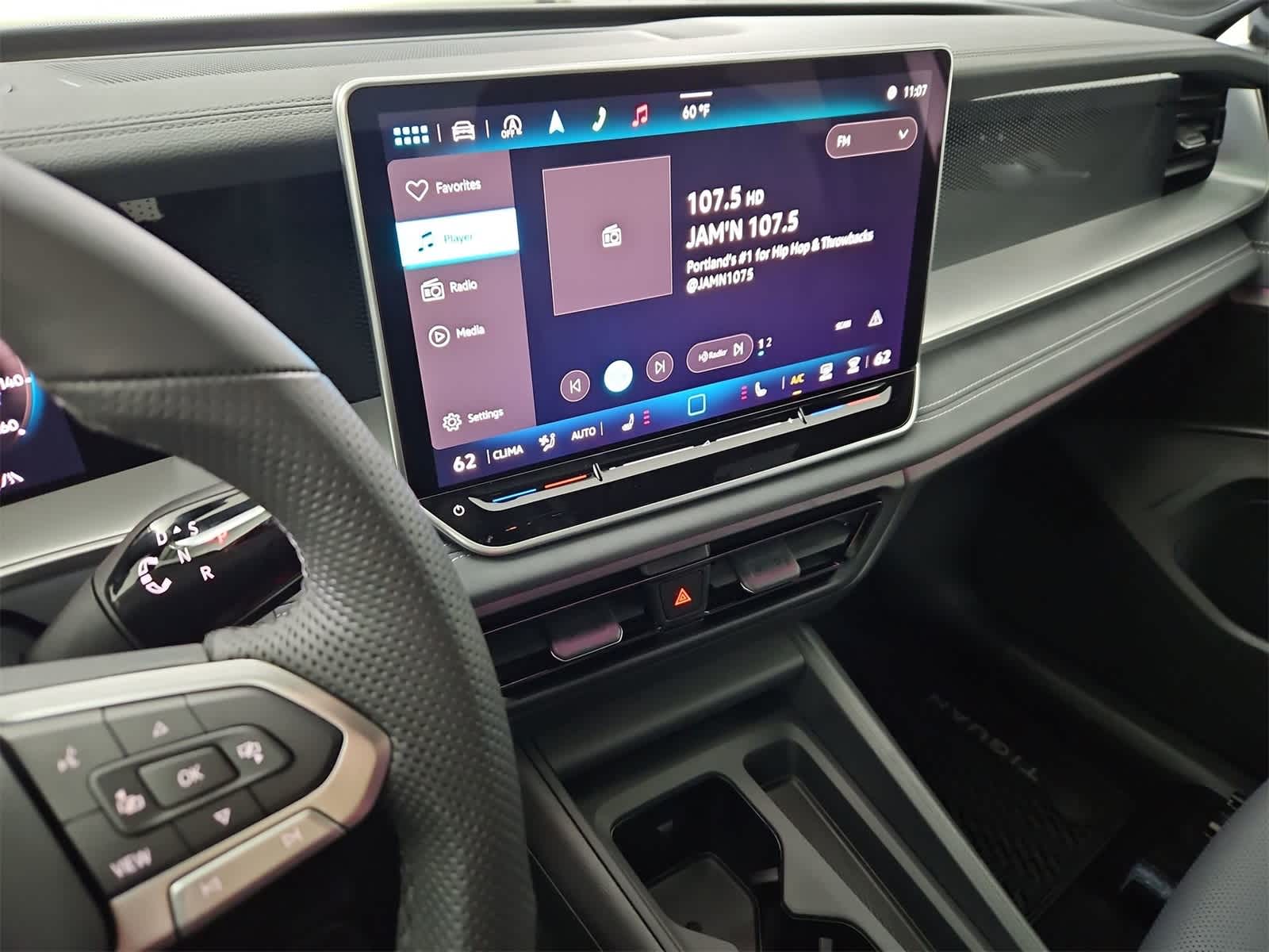 Thumbnail: 2025 Volkswagen Tiguan - 29