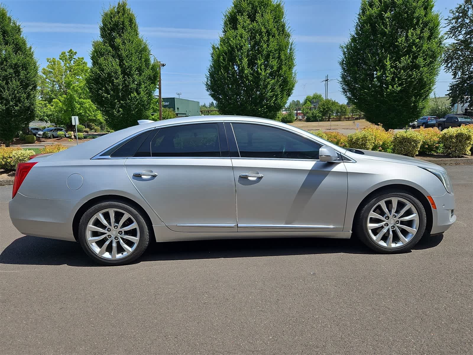 Thumbnail: 2017 Cadillac XTS - 8