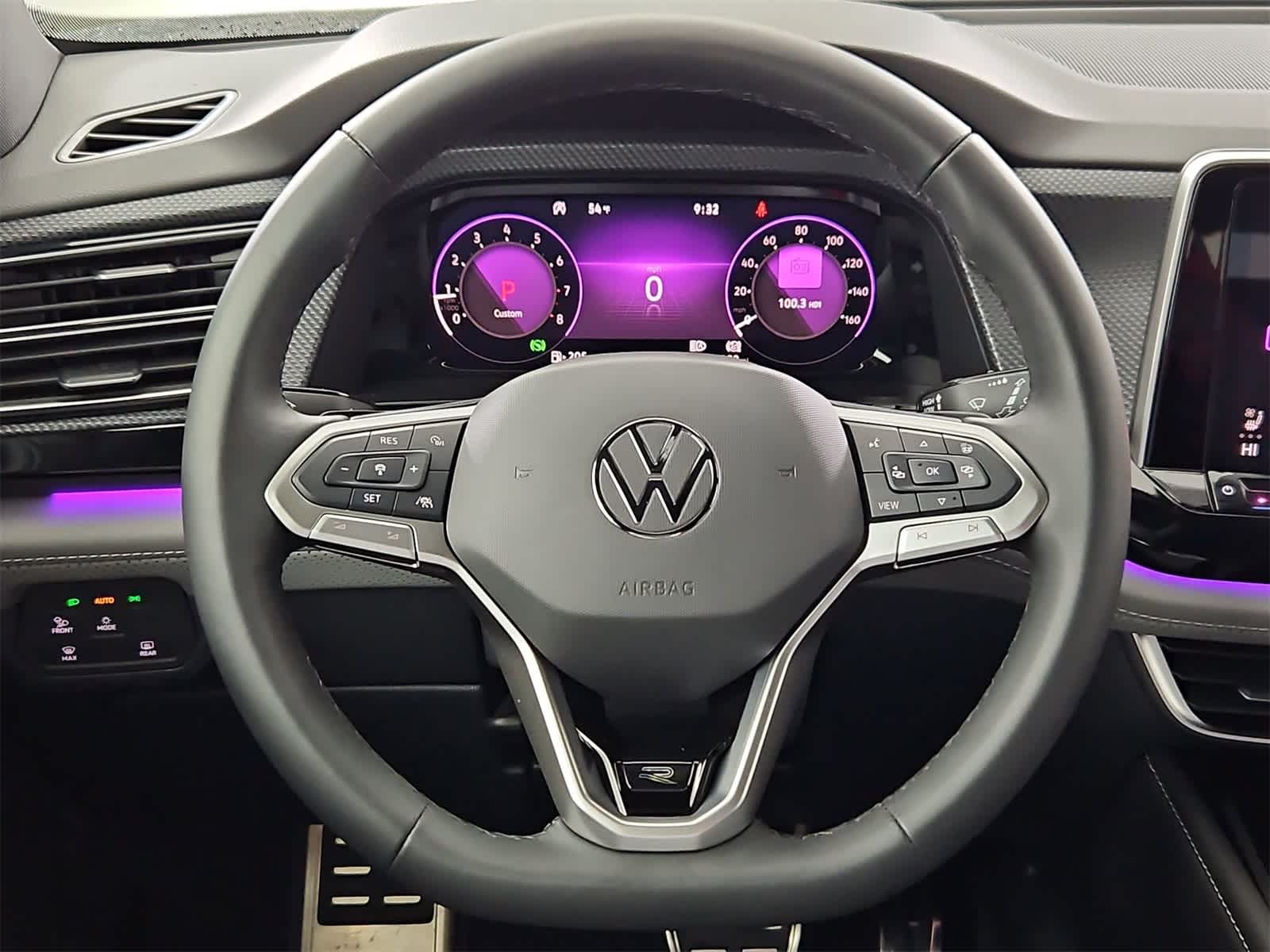 Thumbnail: 2025 Volkswagen Atlas - 24