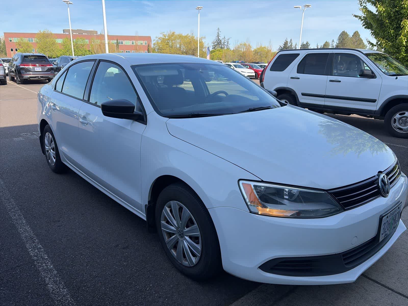 Thumbnail: 2014 Volkswagen Jetta - 2