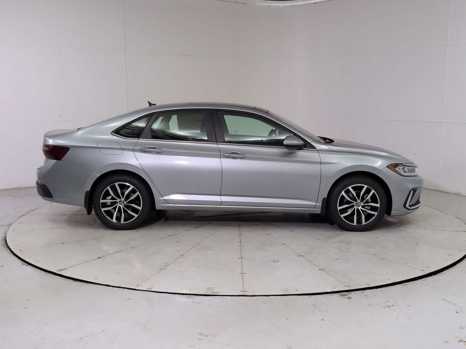 Thumbnail: 2026 Volkswagen Jetta - 7