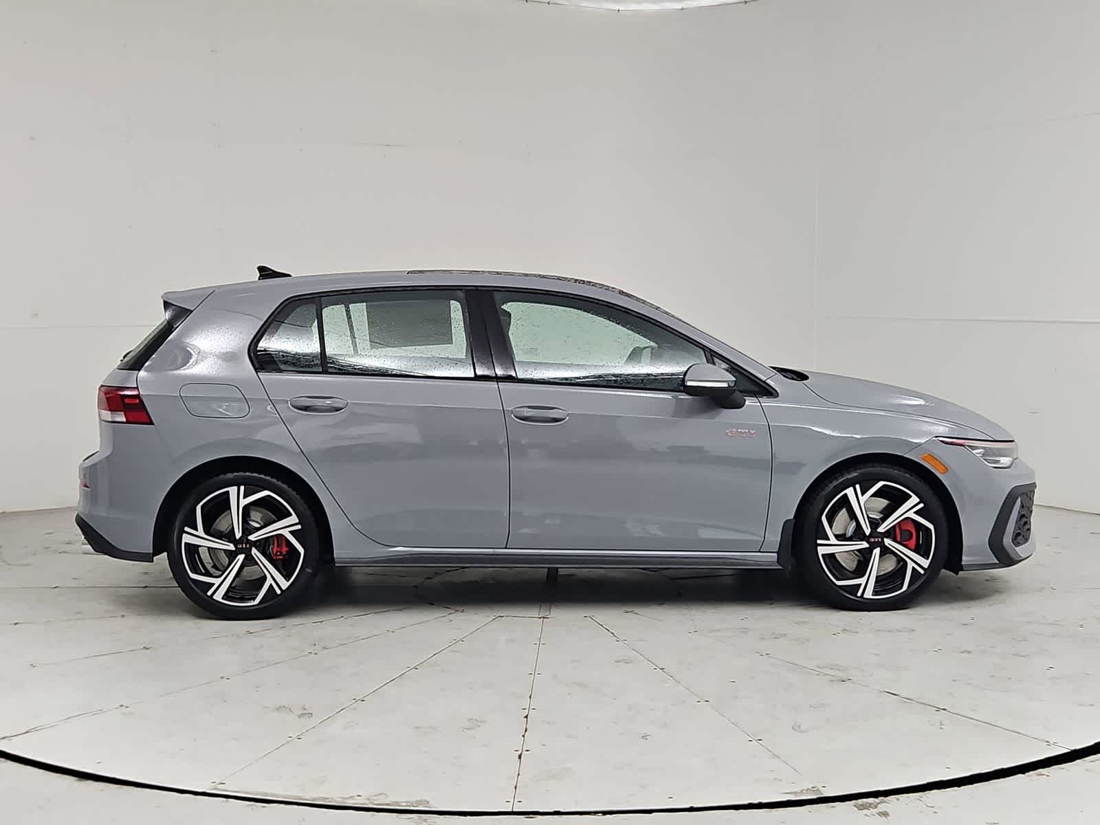Thumbnail: 2026 Volkswagen Golf - 7