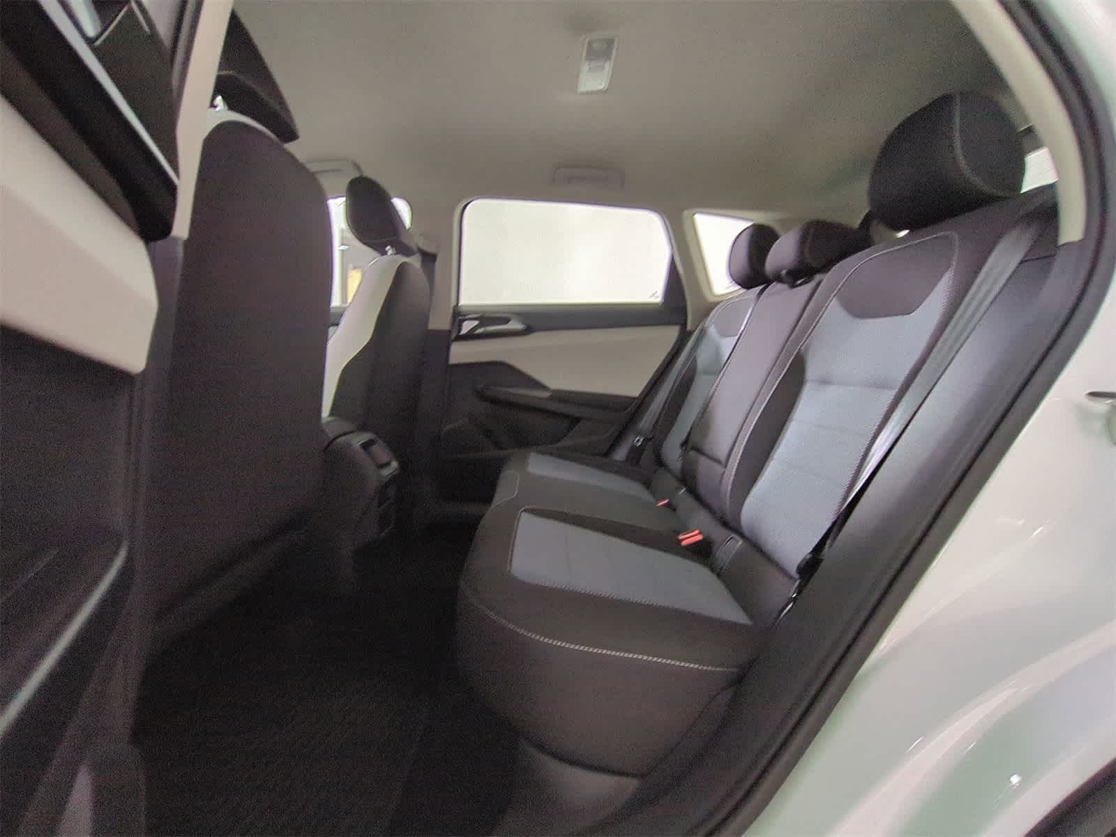 Thumbnail: 2025 Volkswagen Taos - 19