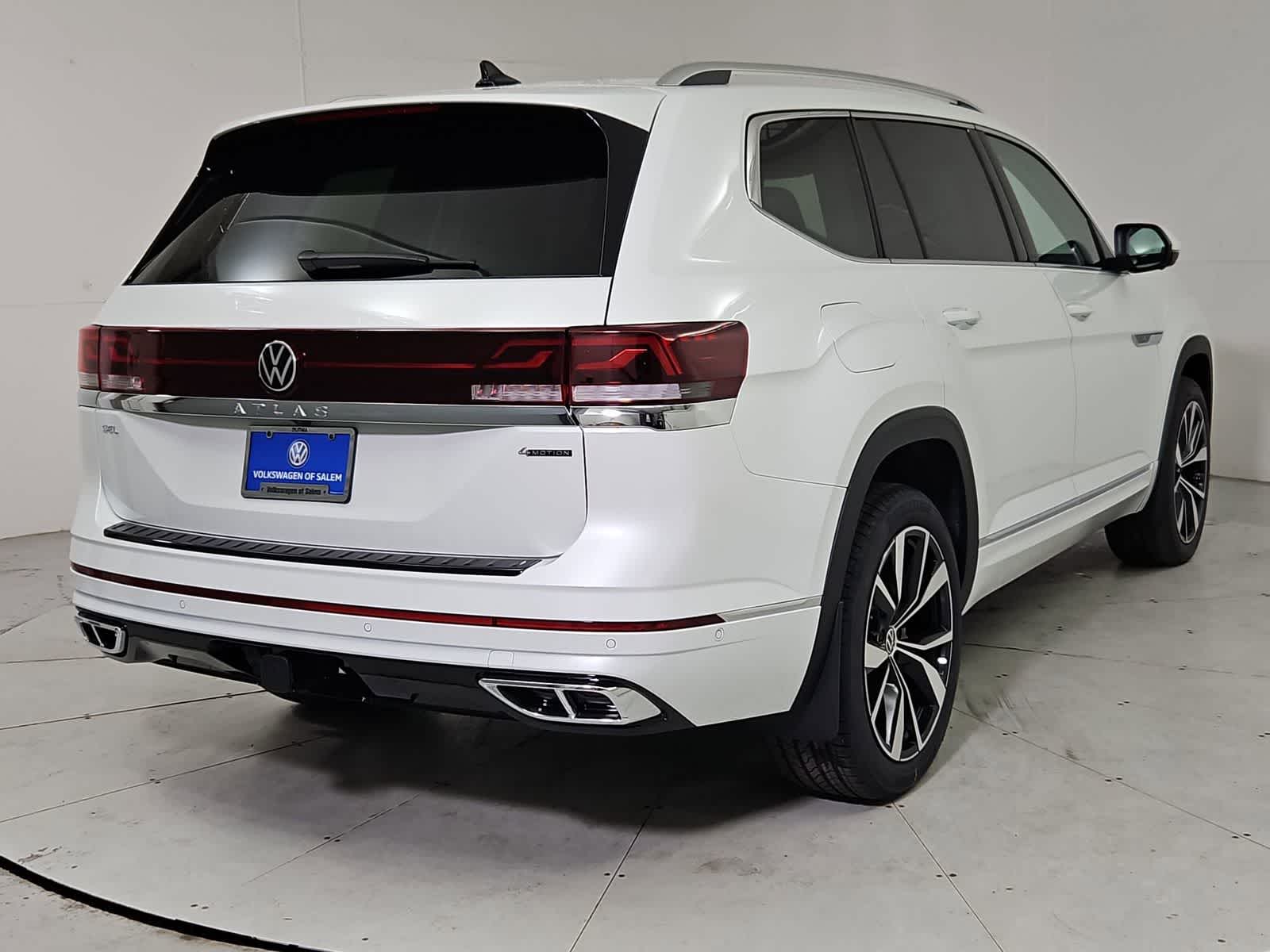 Thumbnail: 2026 Volkswagen Atlas - 6