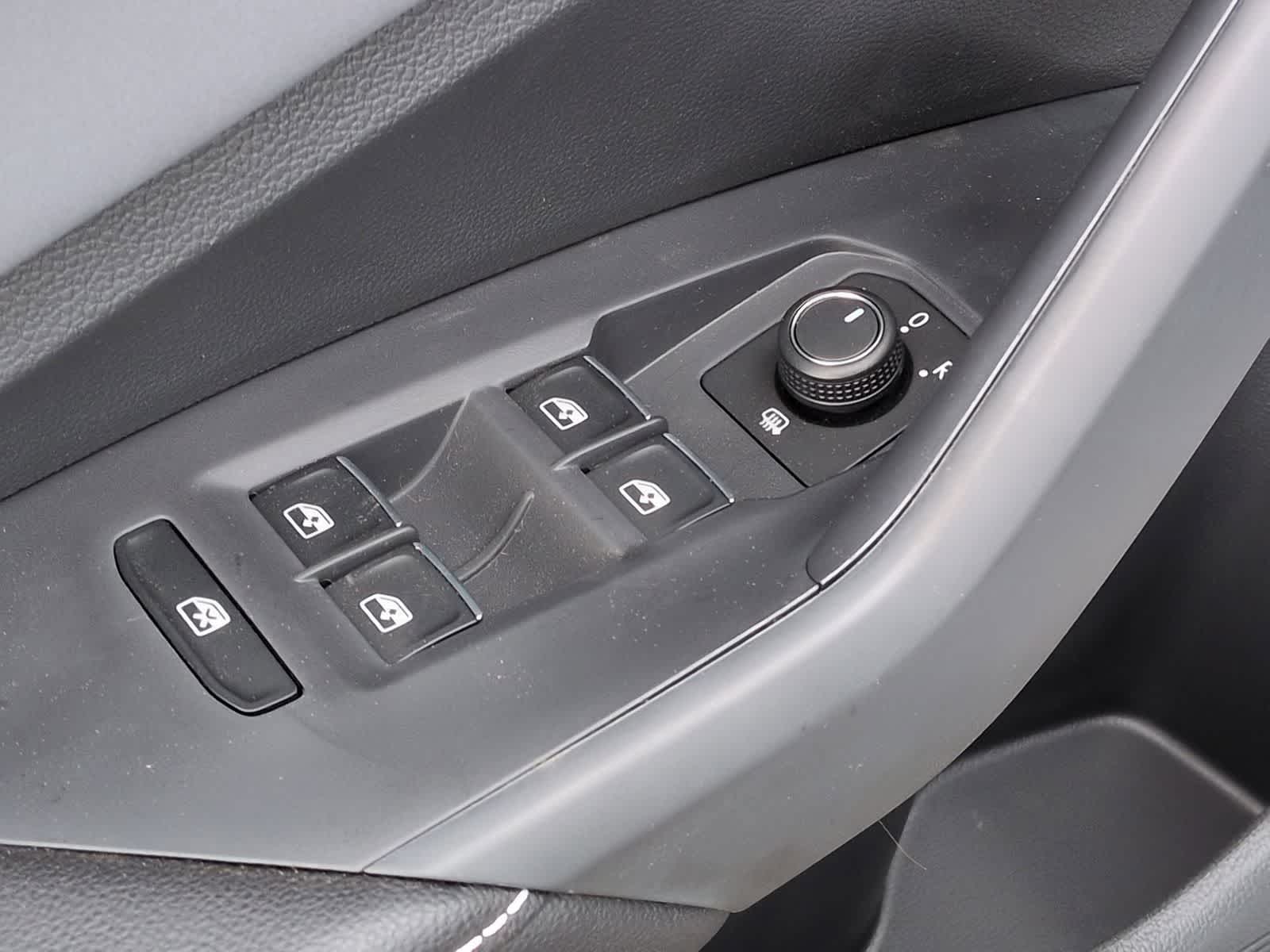 Thumbnail: 2026 Volkswagen Jetta - 17