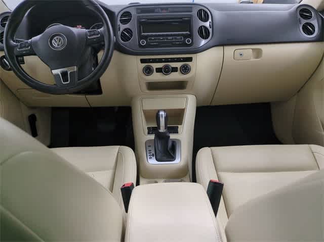 2014 Volkswagen Tiguan SE 14