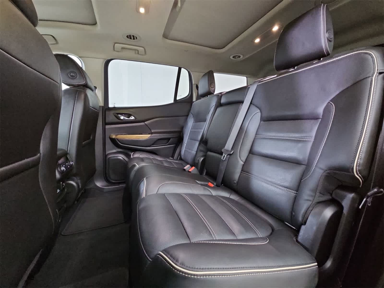 Thumbnail: 2017 GMC Acadia - 20