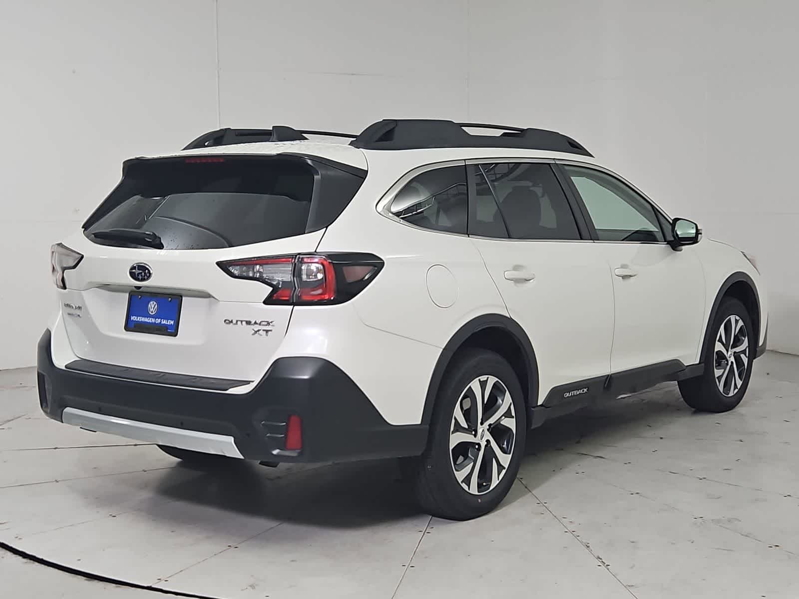 Thumbnail: 2022 Subaru Outback - 6