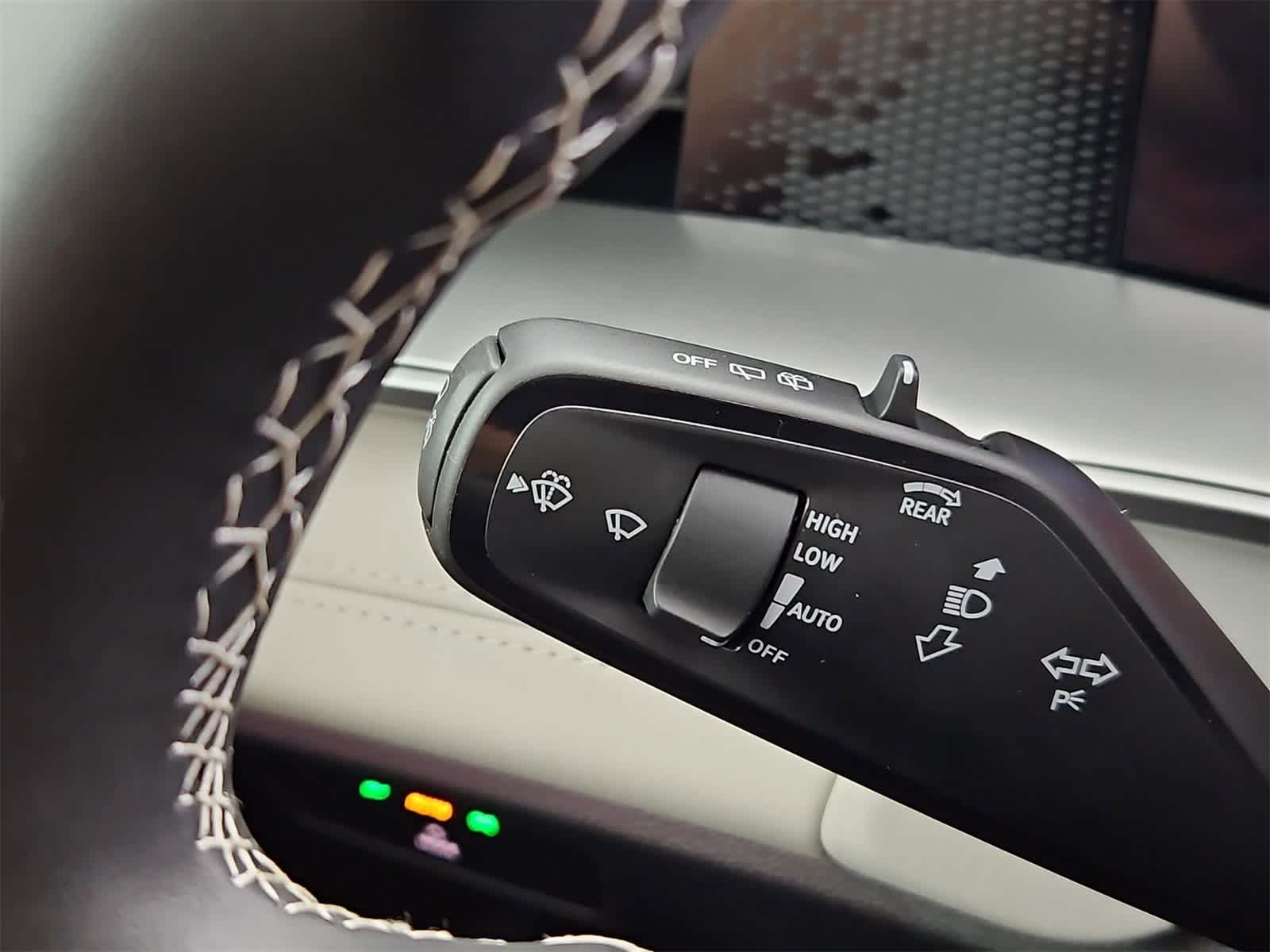 Thumbnail: 2025 Volkswagen Tiguan - 27