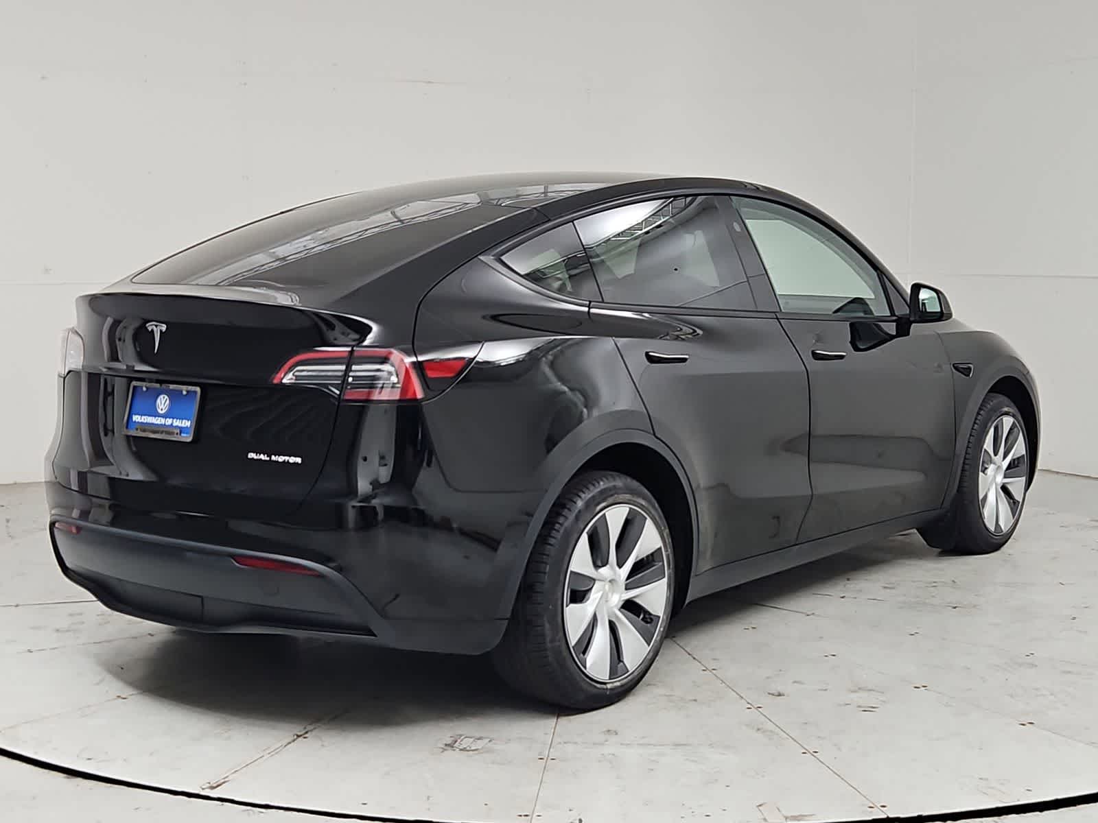 Thumbnail: 2024 Tesla Model Y - 6