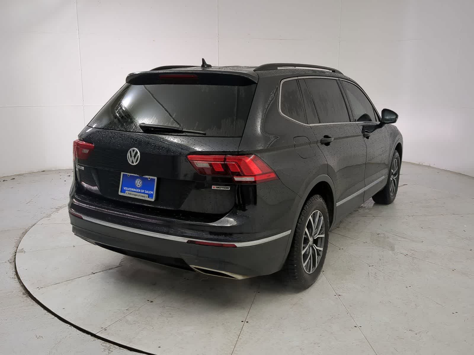 Thumbnail: 2020 Volkswagen Tiguan - 6