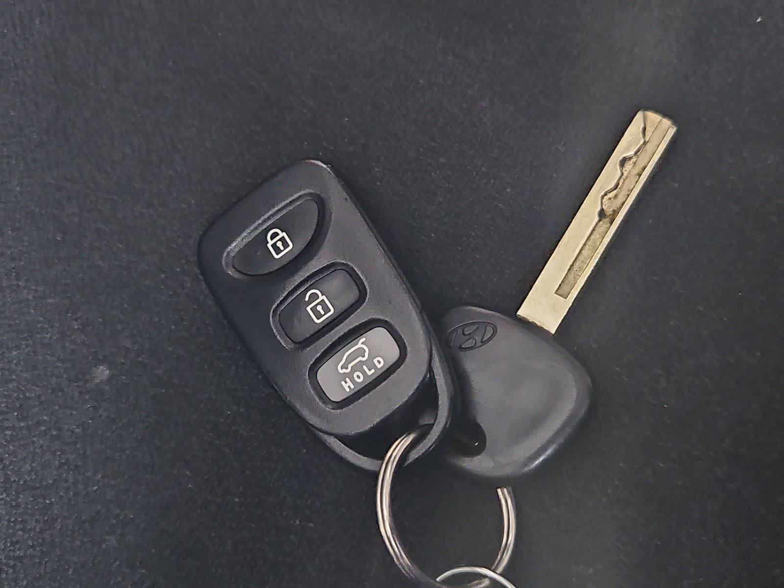 Thumbnail: 2017 Hyundai Veloster - 34