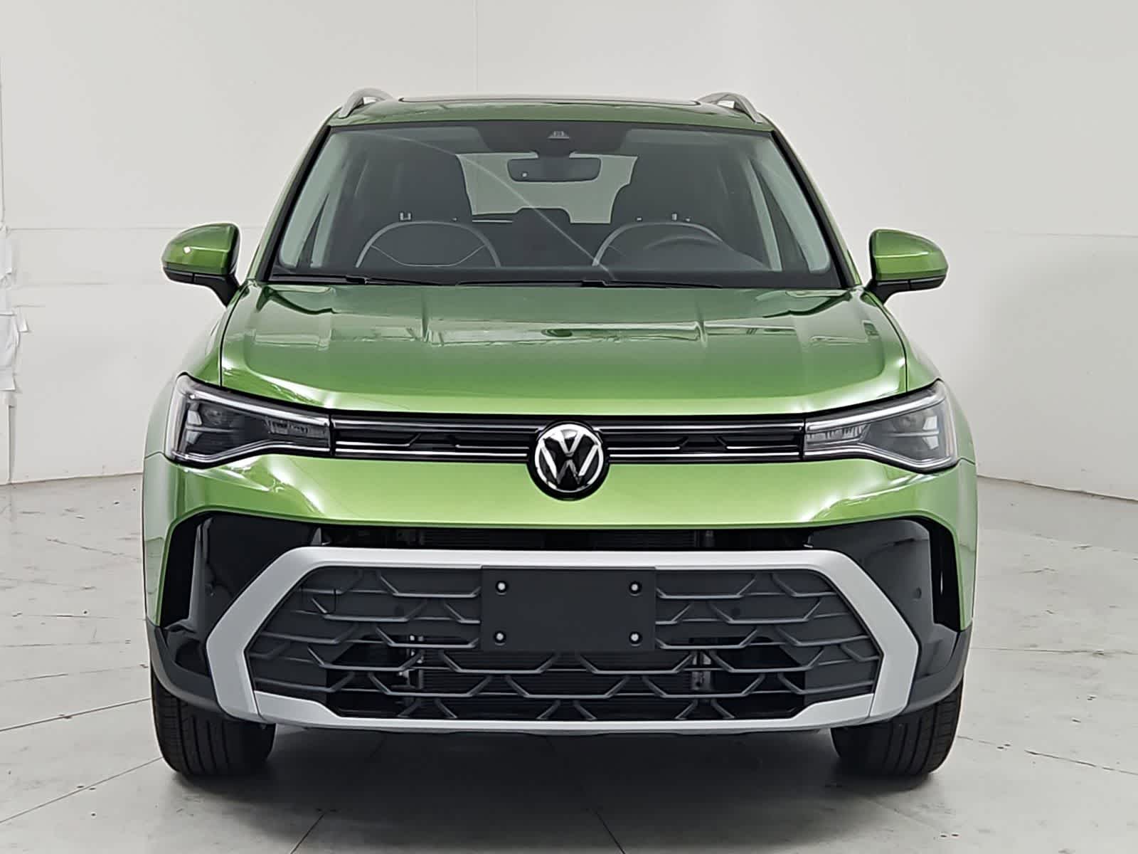Thumbnail: 2026 Volkswagen Taos - 9
