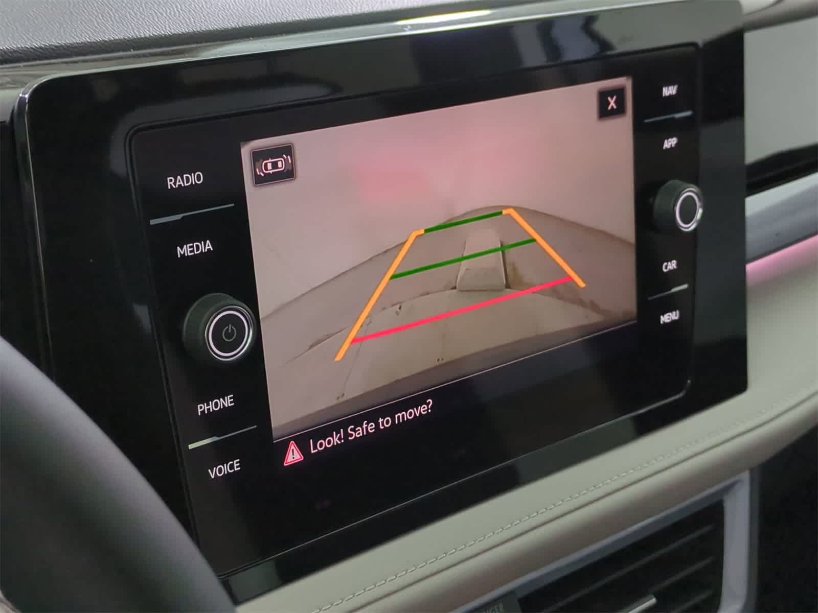 Thumbnail: 2025 Volkswagen Taos - 31