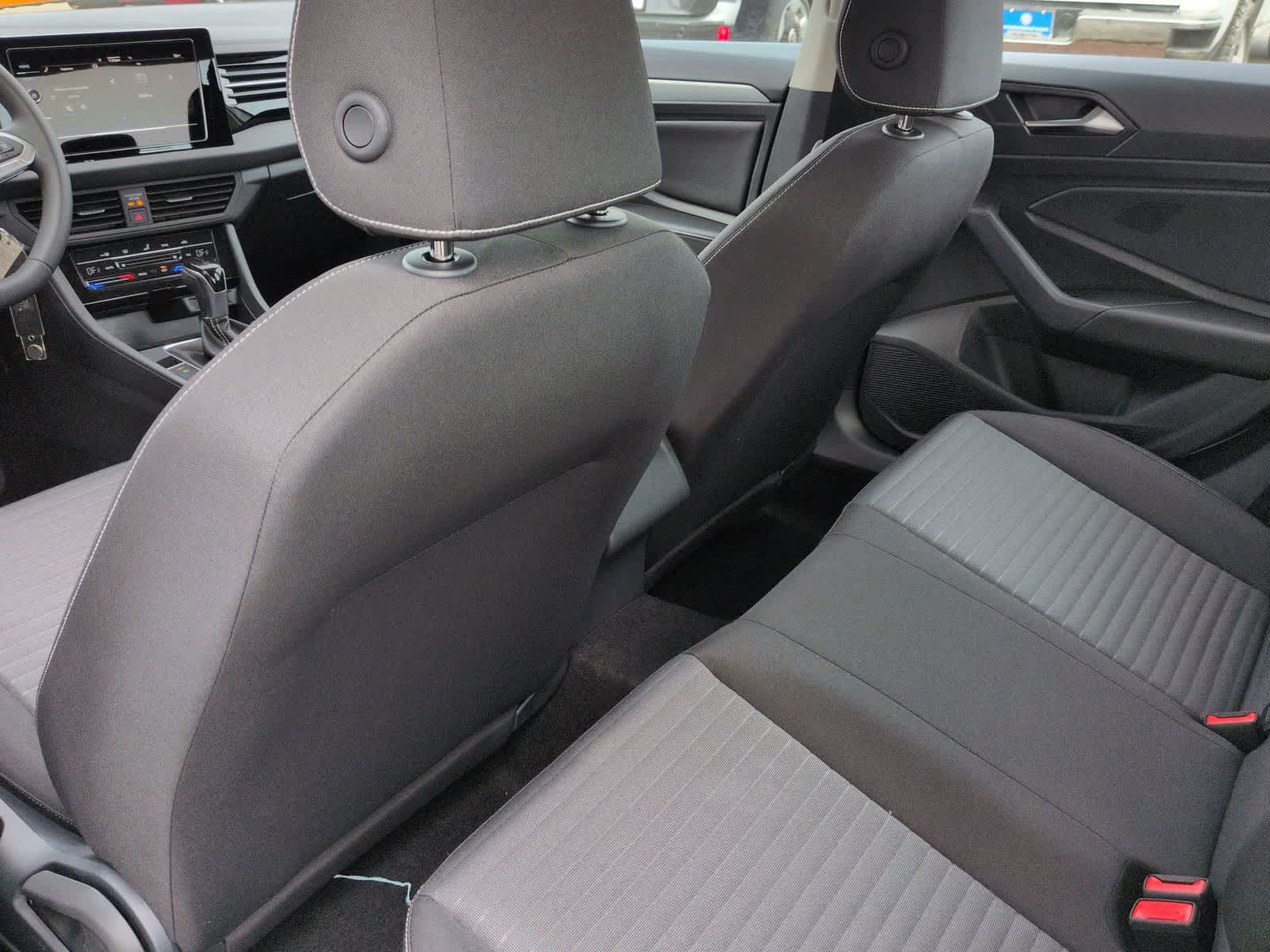 Thumbnail: 2026 Volkswagen Jetta - 18