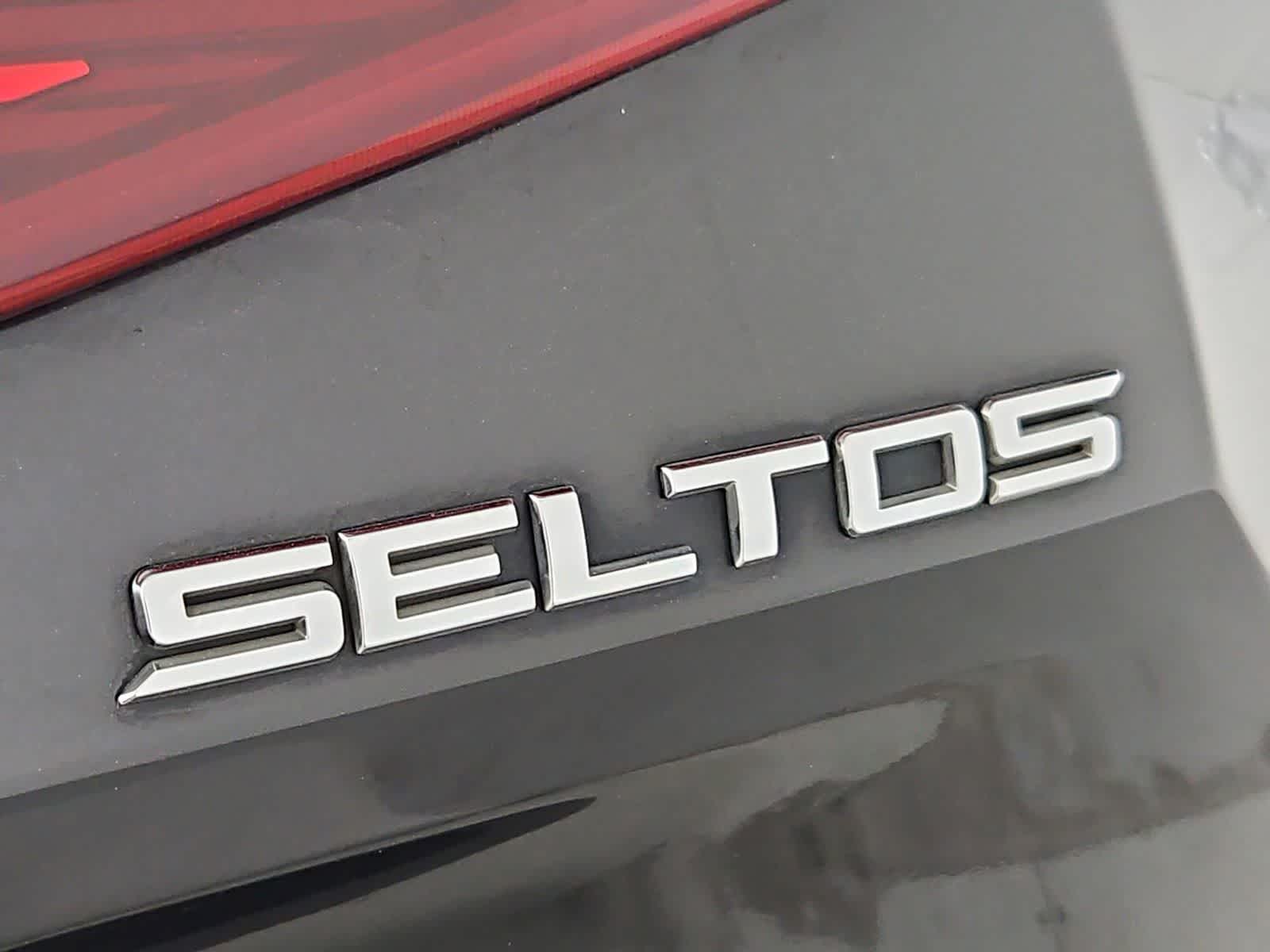 Thumbnail: 2021 Kia Seltos - 12