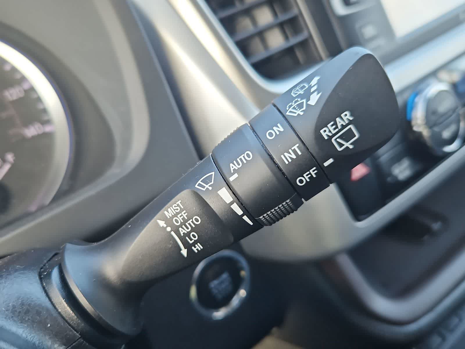 Thumbnail: 2019 Toyota Highlander - 26