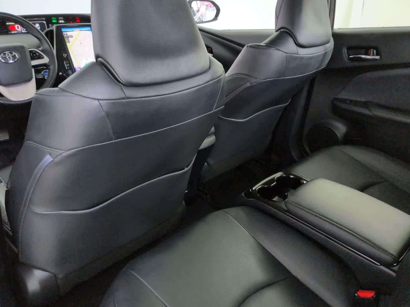 Thumbnail: 2019 Toyota Prius Prime - 18