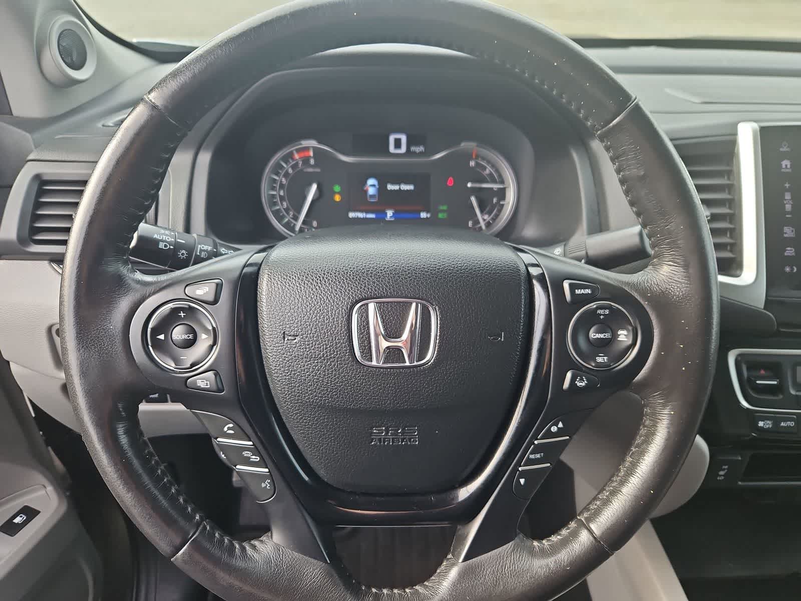 Thumbnail: 2019 Honda Ridgeline - 23