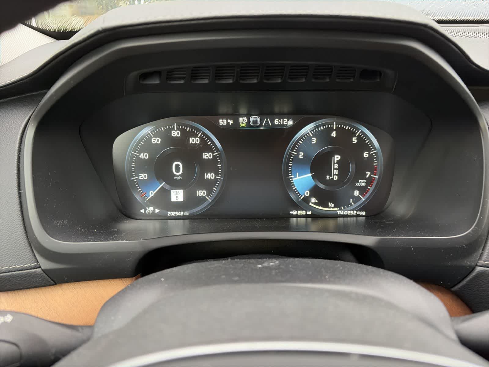 Thumbnail: 2019 Volvo XC90 - 3